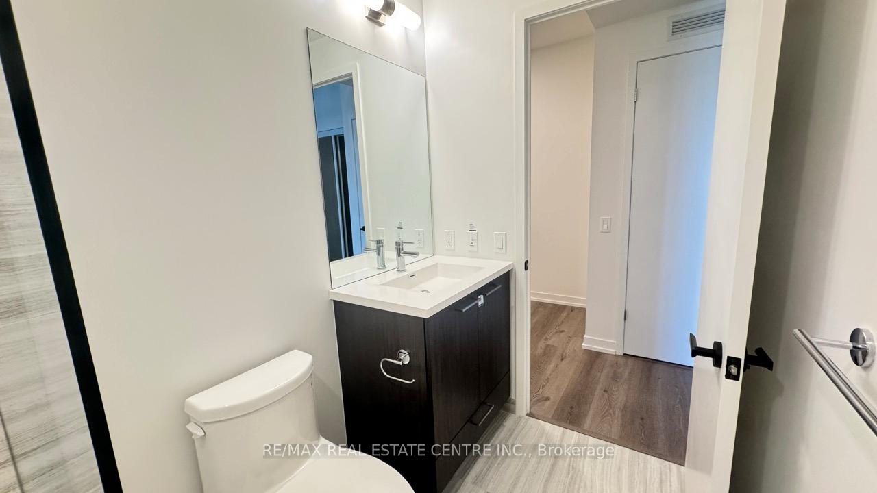 Photo 11 of Unit 4815, 225 Commerce Street, Vaughan, Vaughan Corporate Centre — HOMEH