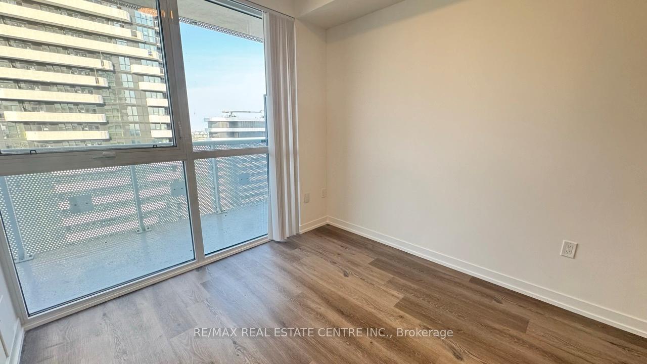 Photo 14 of Unit 4815, 225 Commerce Street, Vaughan, Vaughan Corporate Centre — HOMEH