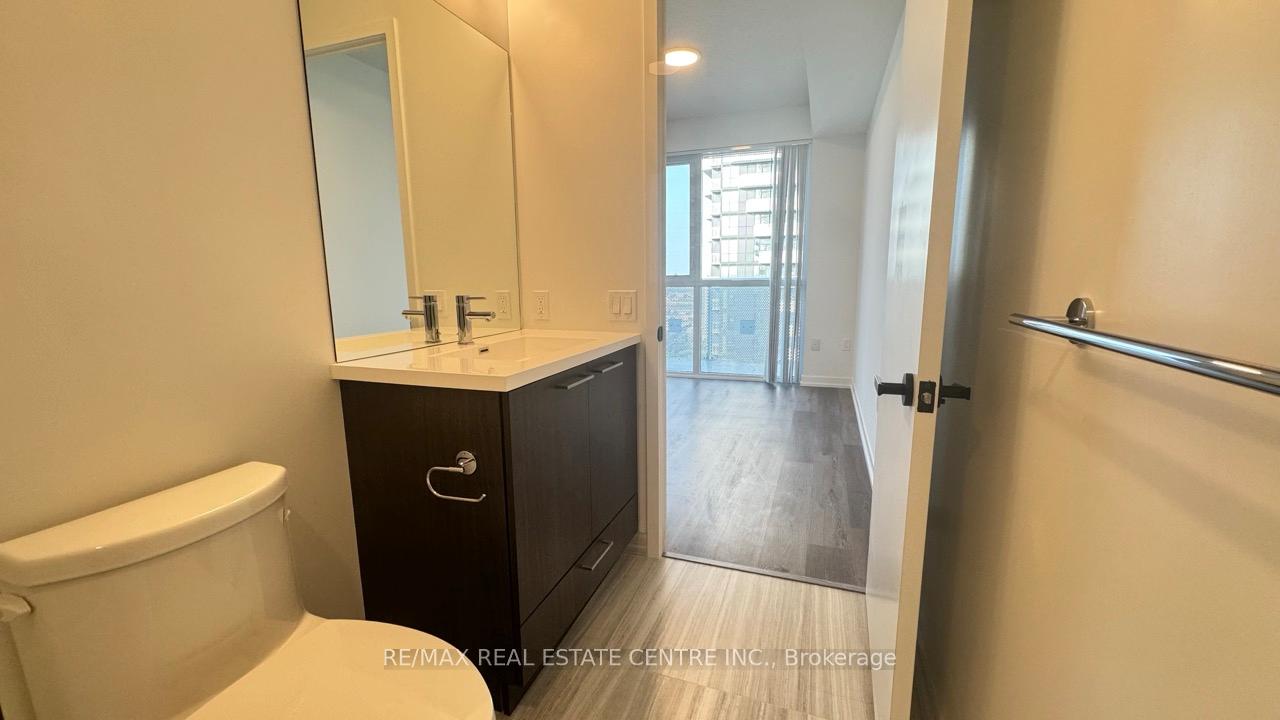 Photo 28 of Unit 4815, 225 Commerce Street, Vaughan, Vaughan Corporate Centre — HOMEH