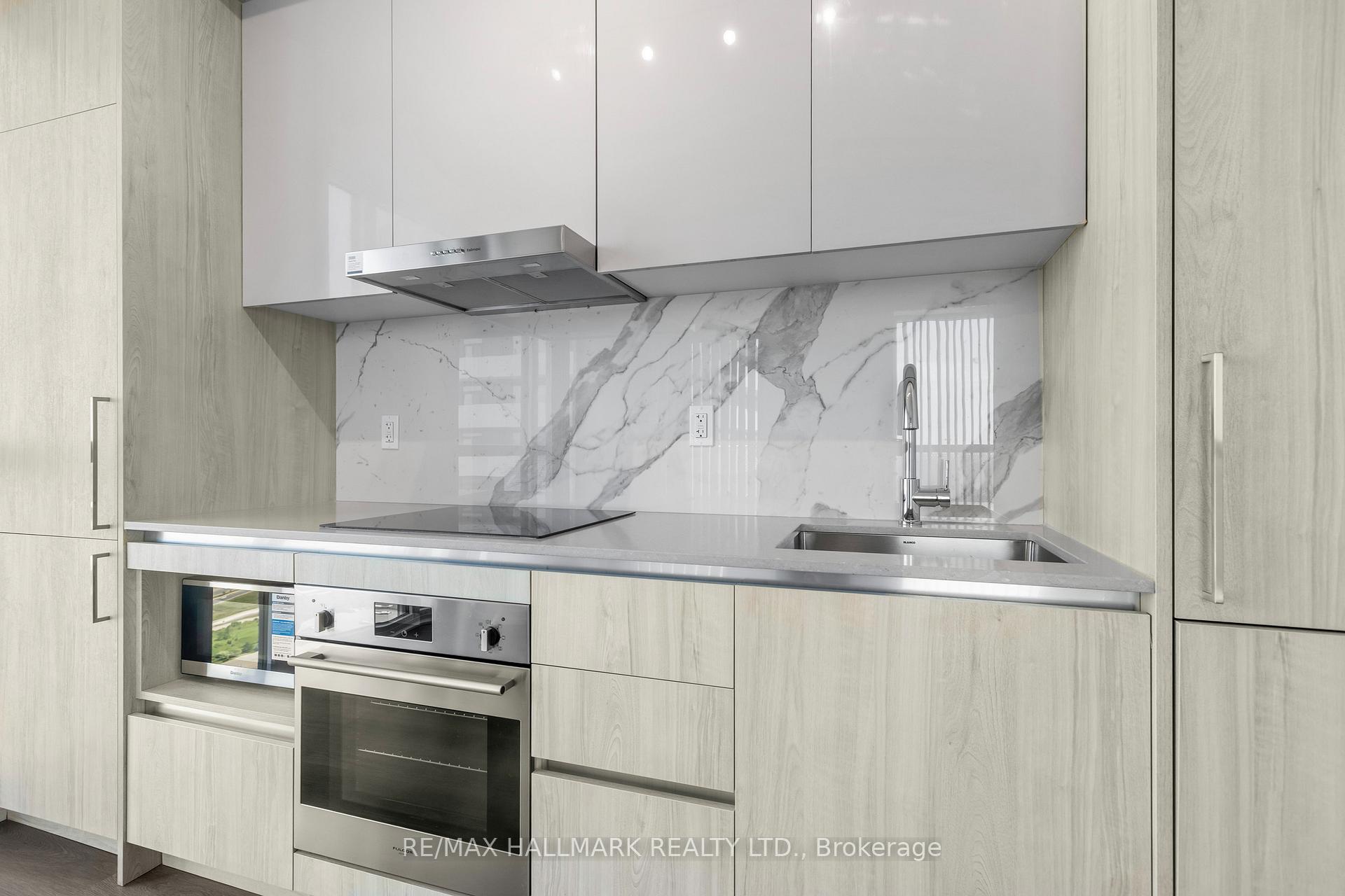 Photo 16 of Unit 4806, 225 Commerce Street, Vaughan, Vaughan Corporate Centre — HOMEH