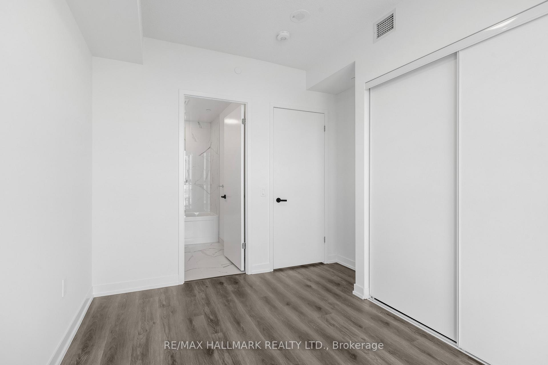 Photo 11 of Unit 4806, 225 Commerce Street, Vaughan, Vaughan Corporate Centre — HOMEH