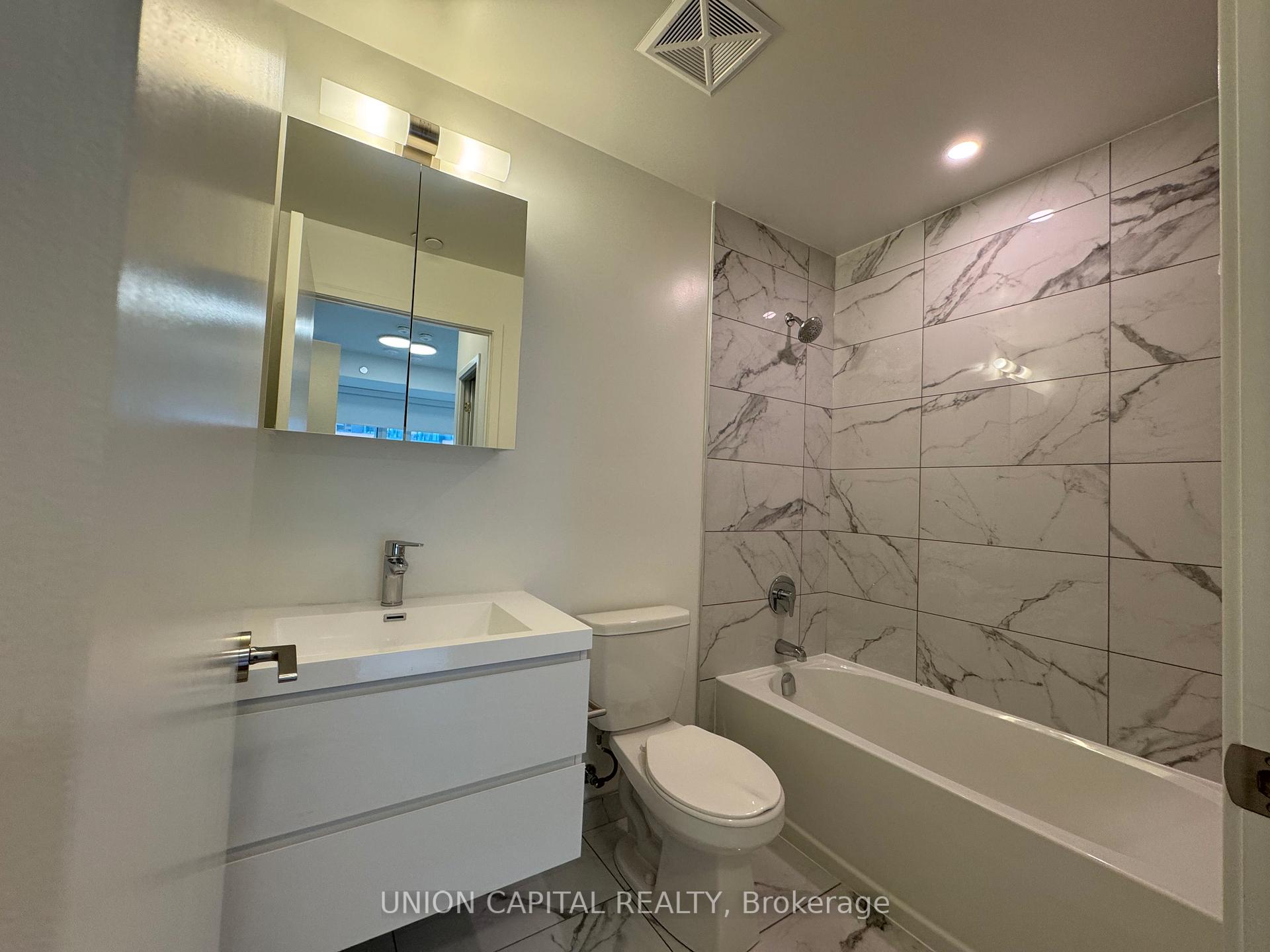 Photo 8 of Unit 507, 38 Simcoe Promenade, Markham, Unionville — HOMEH