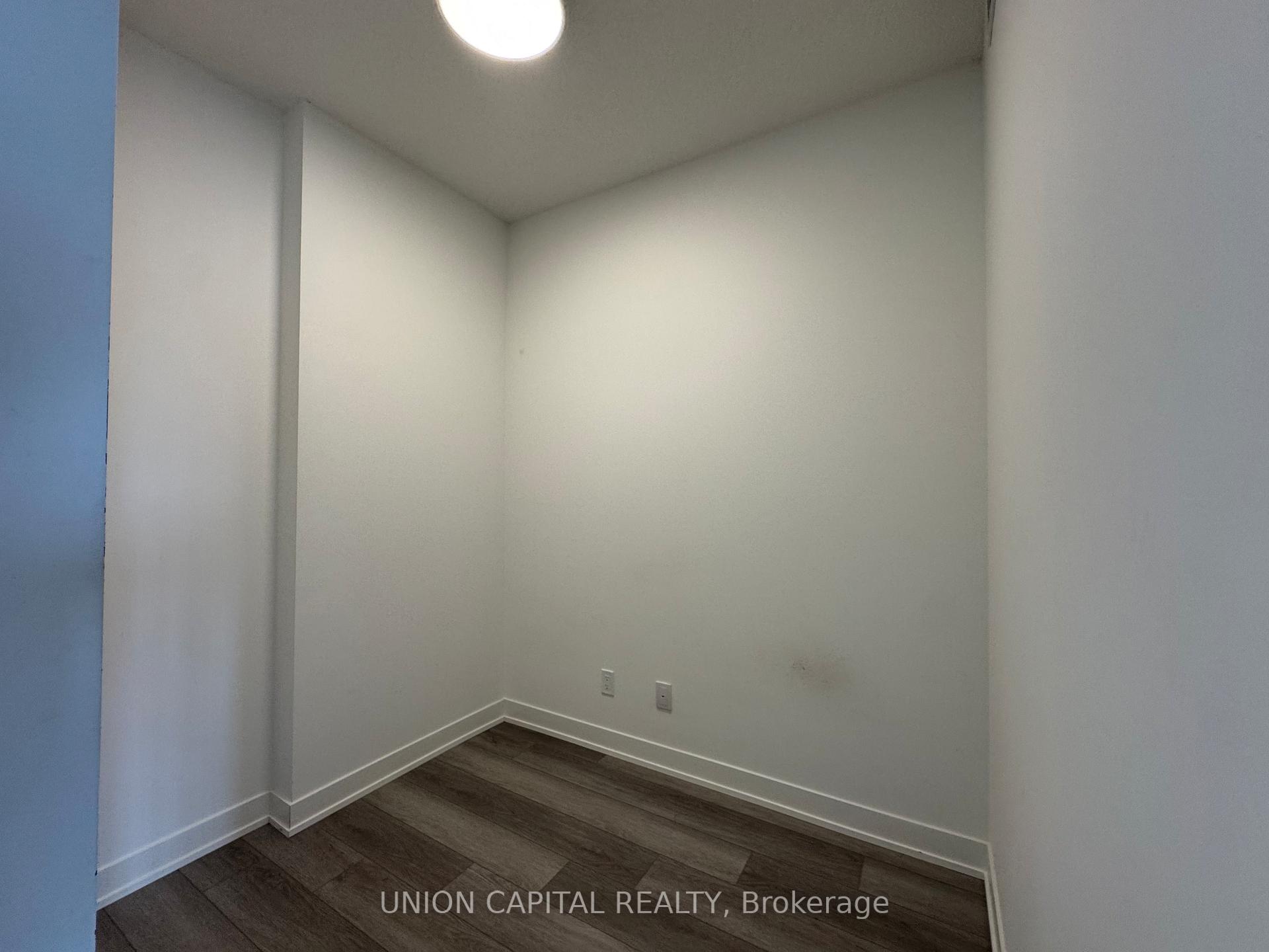 Photo 10 of Unit 507, 38 Simcoe Promenade, Markham, Unionville — HOMEH