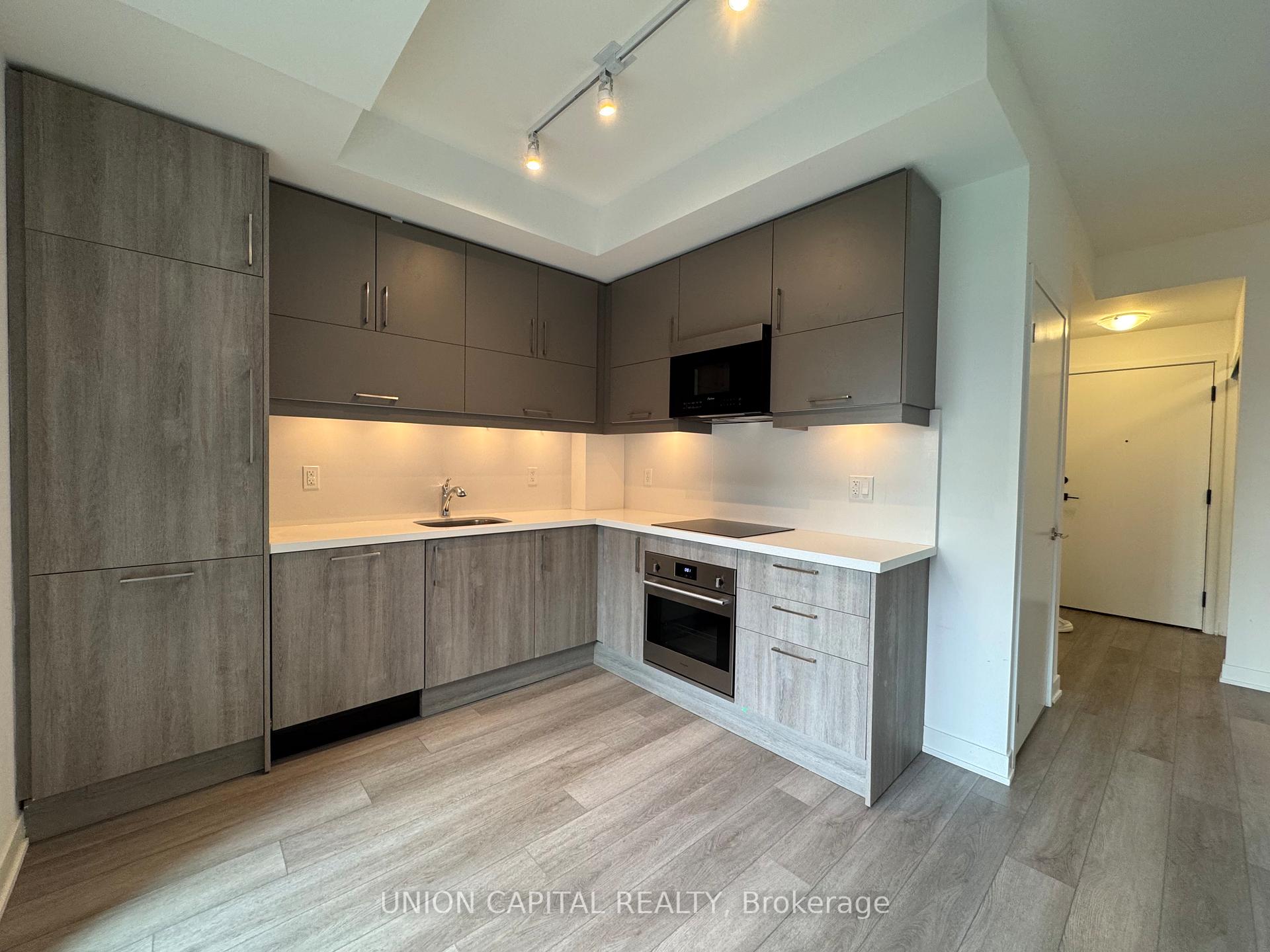 Photo 13 of Unit 507, 38 Simcoe Promenade, Markham, Unionville — HOMEH