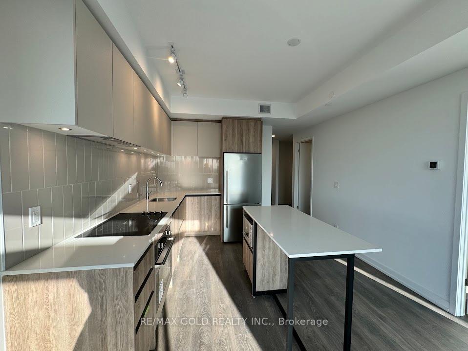 Photo 15 of Unit 1201, 8 Beverley Glen Boulevard, Vaughan, Beverley Glen — HOMEH