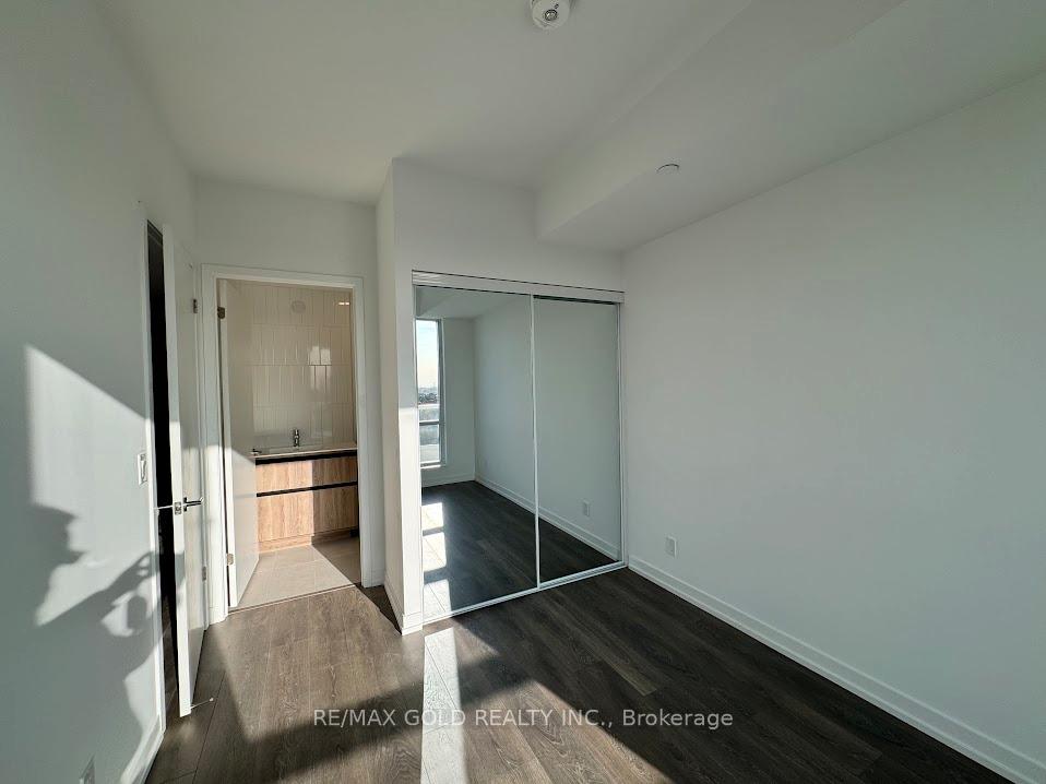 Photo 23 of Unit 1201, 8 Beverley Glen Boulevard, Vaughan, Beverley Glen — HOMEH