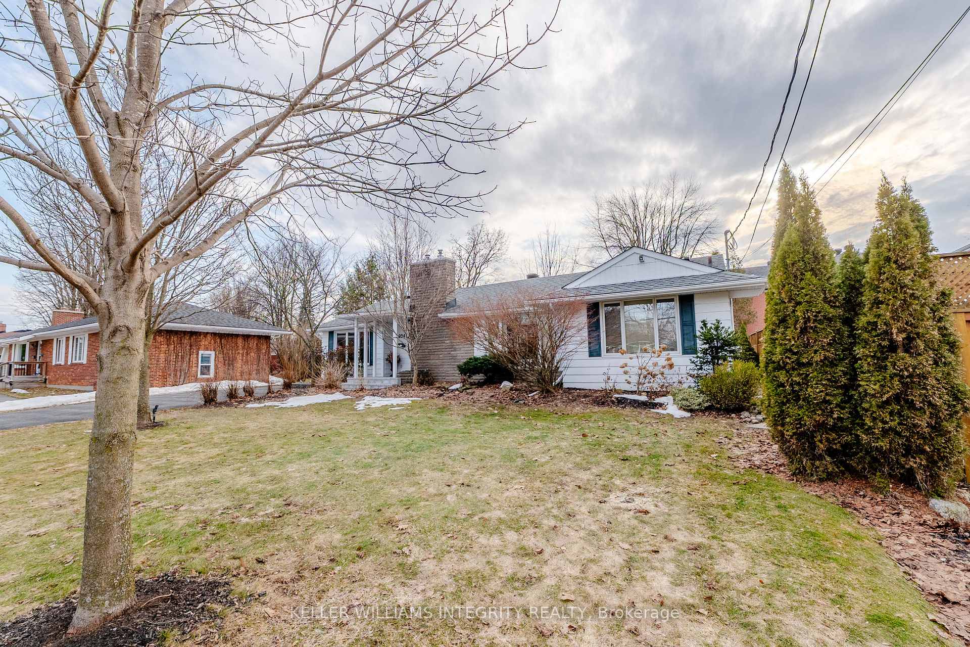 Photo 4 of 904 Riverdale Avenue, Cornwall — HOMEH
