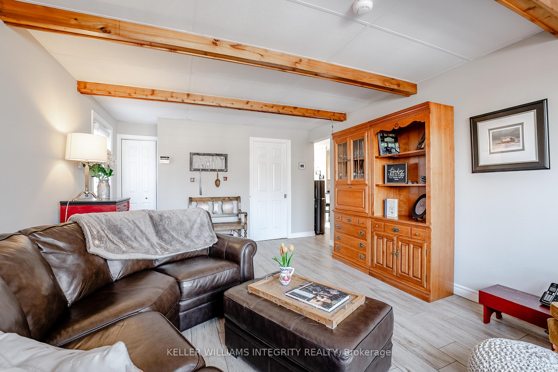 Photo 15 of 904 Riverdale Avenue, Cornwall — HOMEH