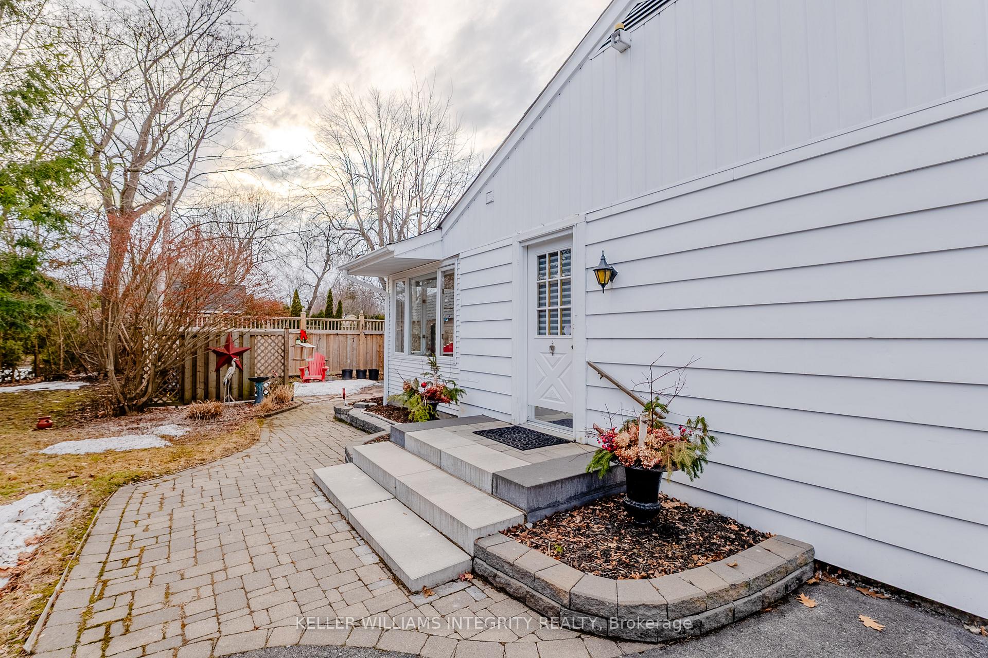 Photo 39 of 904 Riverdale Avenue, Cornwall — HOMEH