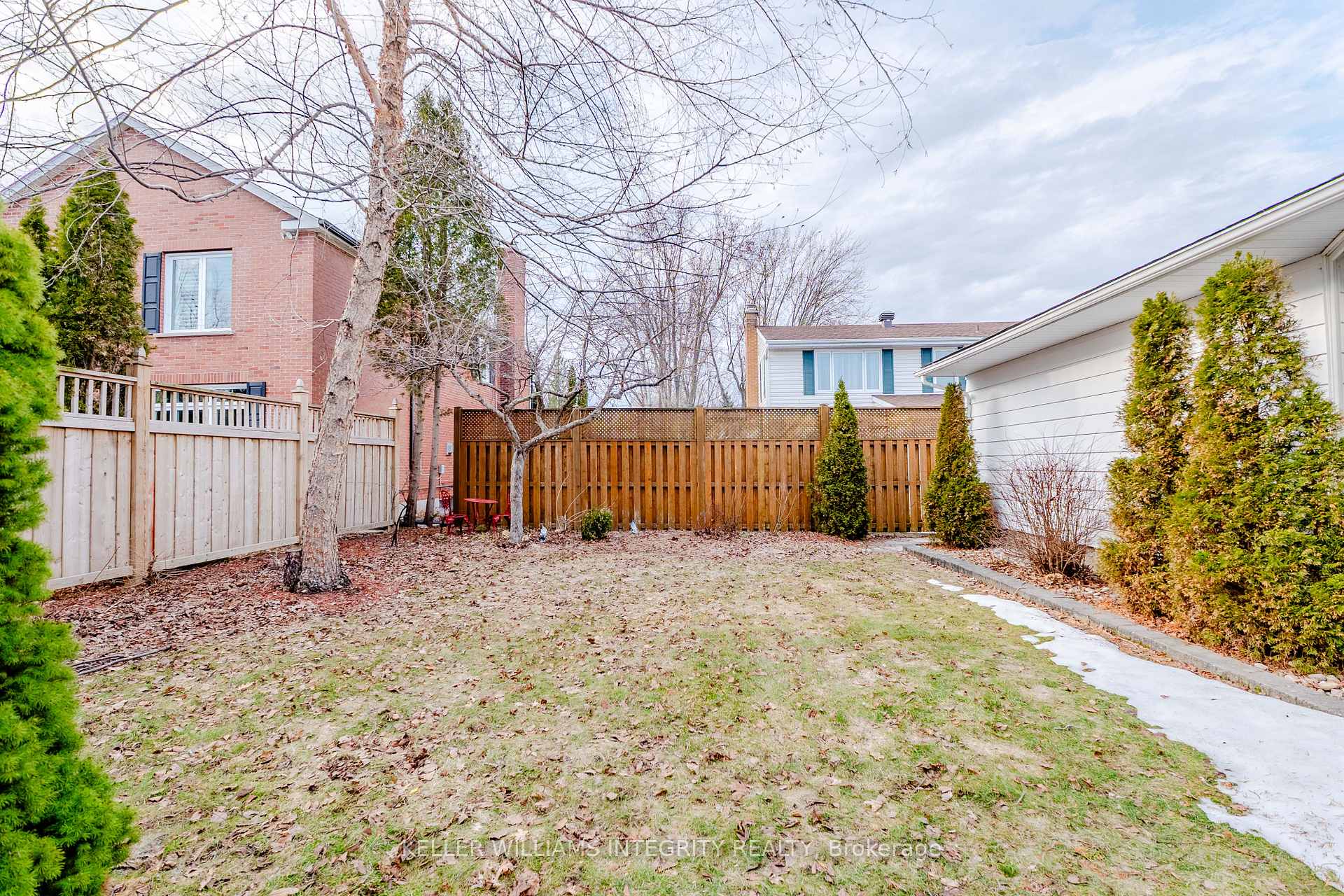 Photo 44 of 904 Riverdale Avenue, Cornwall — HOMEH