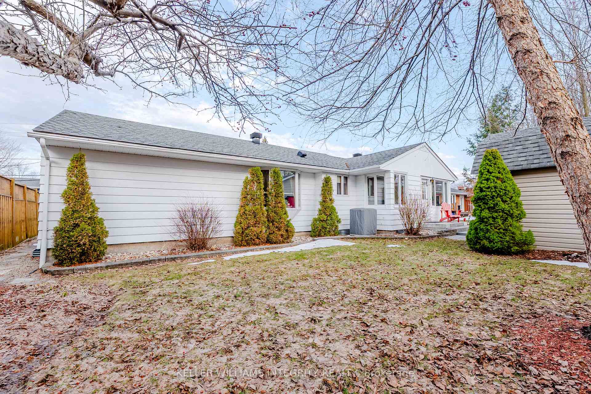 Photo 45 of 904 Riverdale Avenue, Cornwall — HOMEH