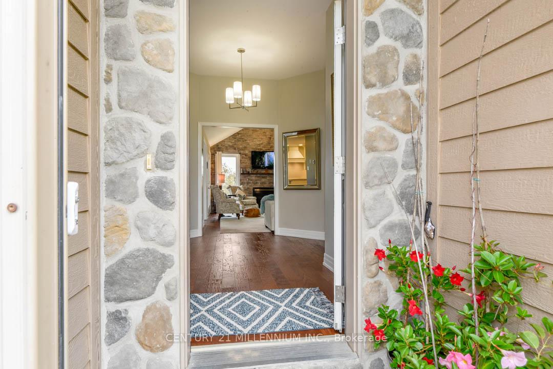Photo 12 of 20334 Main Street, Caledon, Rural Caledon — HOMEH