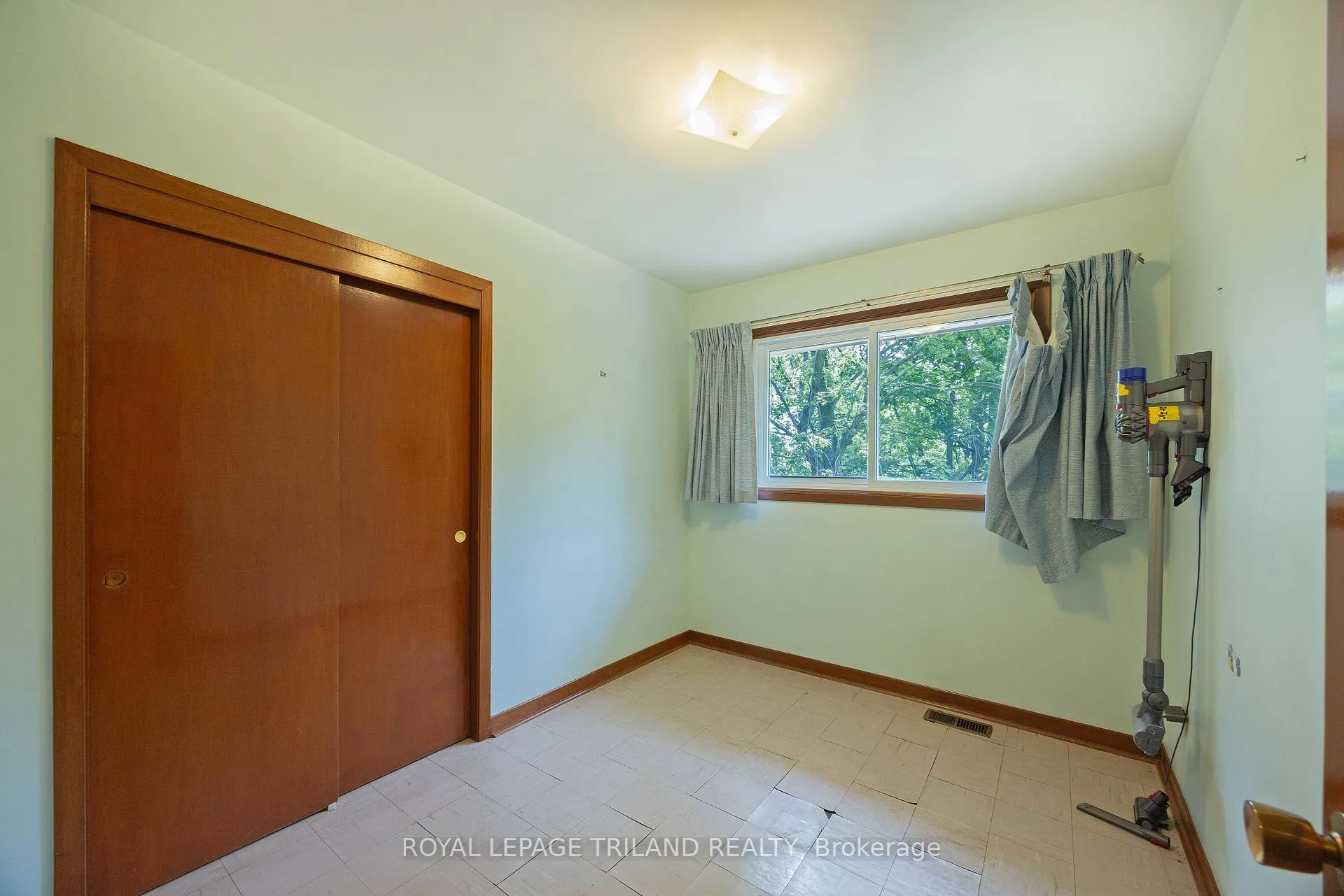 Photo 41 of 39339 Bush Line, St. Thomas — HOMEH