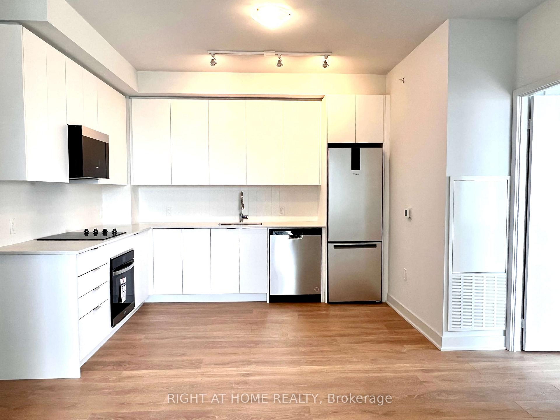 Photo 9 of Unit 1705, 2920 Highway 7, Vaughan, Concord — HOMEH