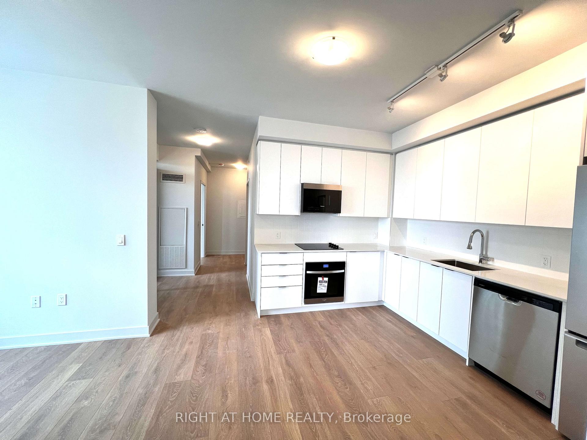 Photo 17 of Unit 1705, 2920 Highway 7, Vaughan, Concord — HOMEH