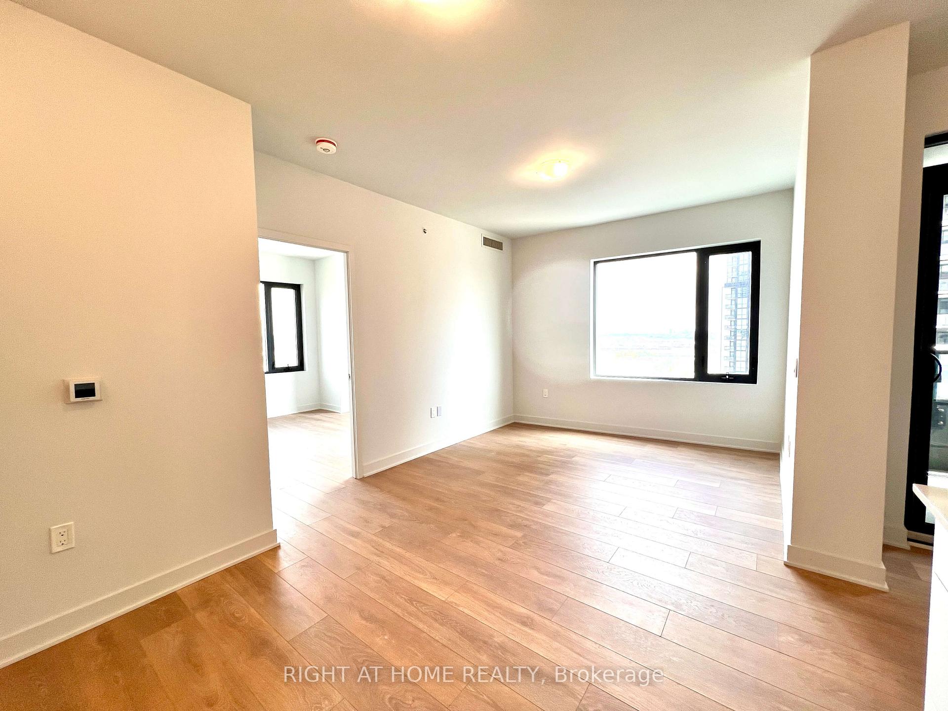 Photo 8 of Unit 1705, 2920 Highway 7, Vaughan, Concord — HOMEH