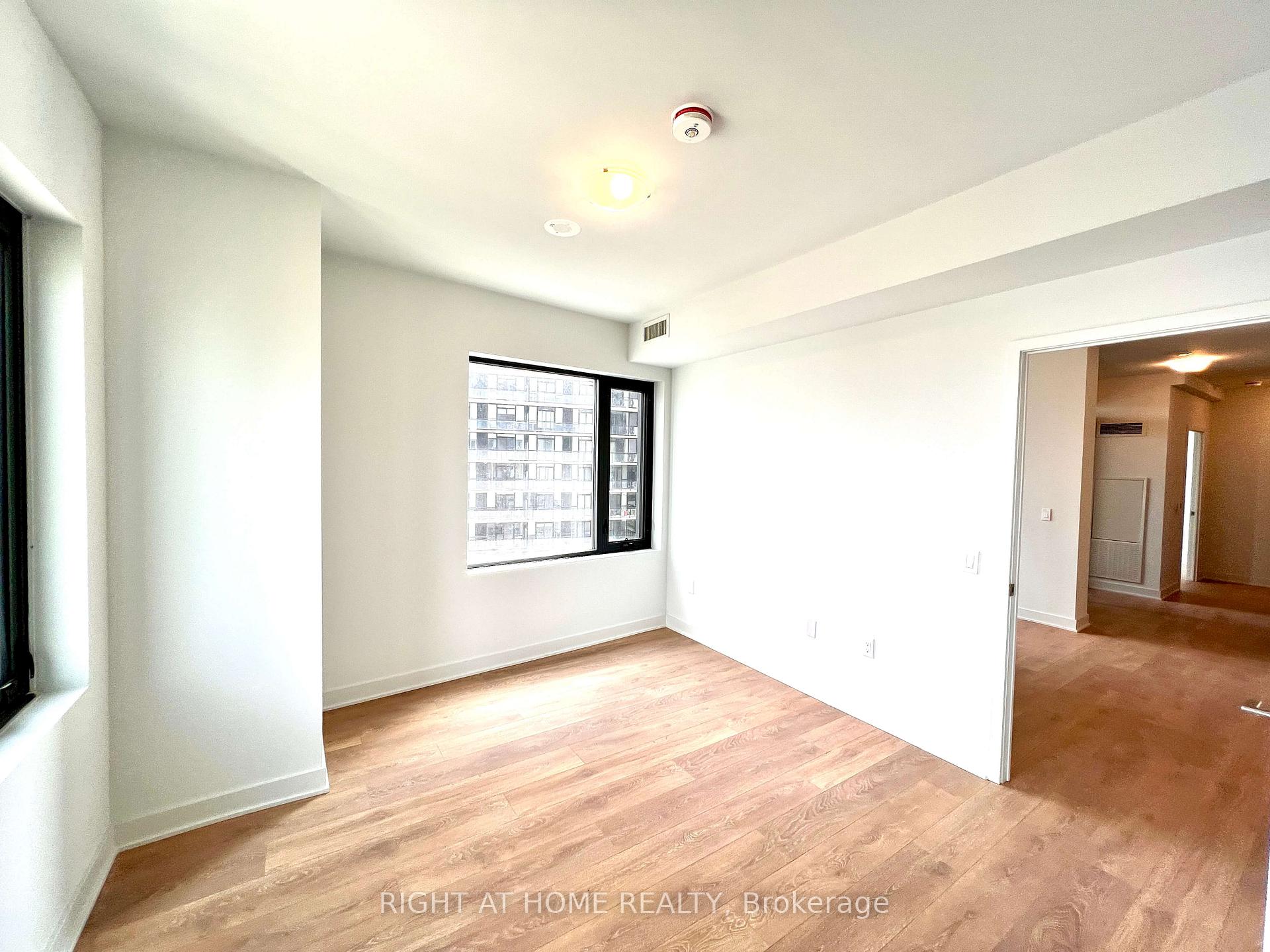 Photo 14 of Unit 1705, 2920 Highway 7, Vaughan, Concord — HOMEH
