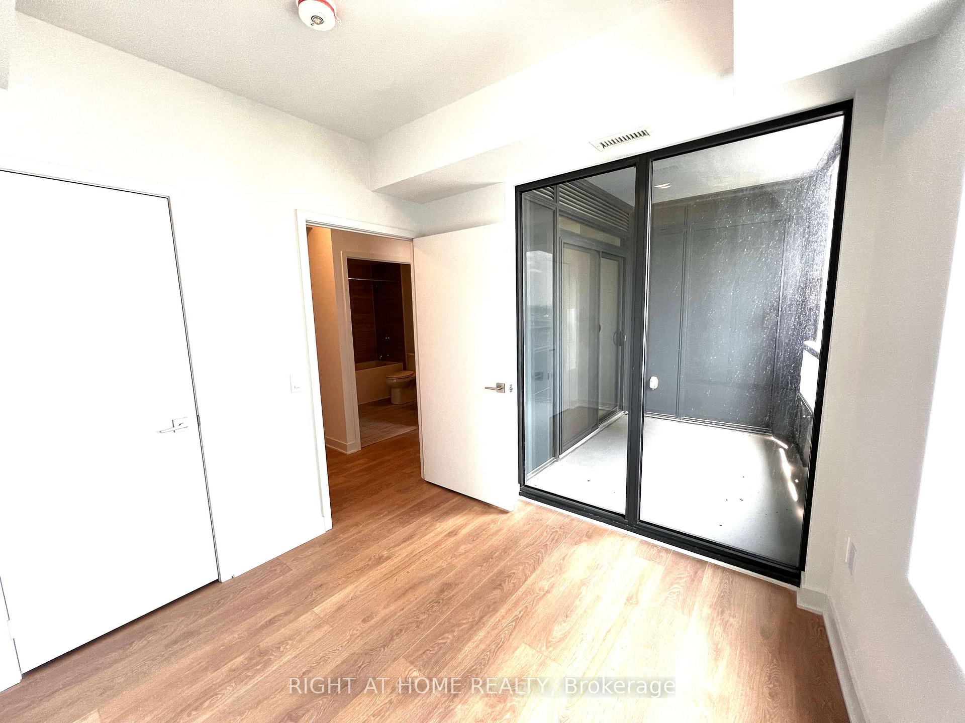 Photo 19 of Unit 1705, 2920 Highway 7, Vaughan, Concord — HOMEH