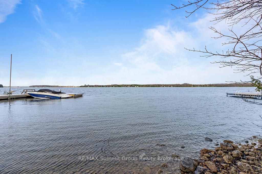 Photo 6 of 202 Lakeshore Boulevard, Grey Highlands — HOMEH