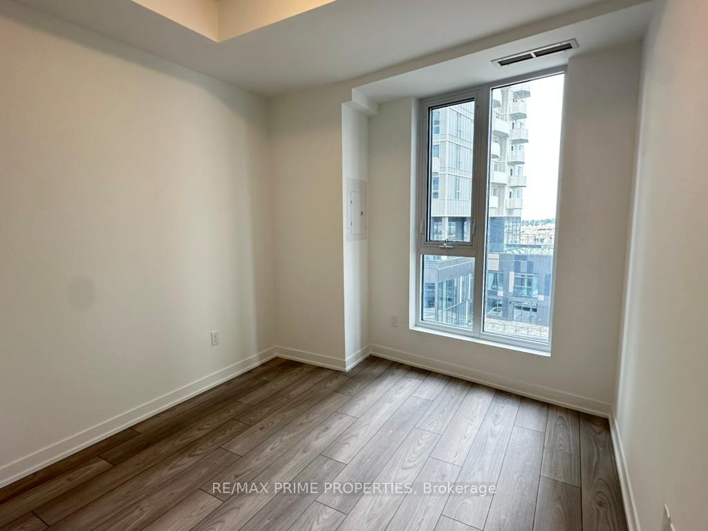 Photo 5 of Unit 604, 474 Caldari Road, Vaughan, Concord — HOMEH