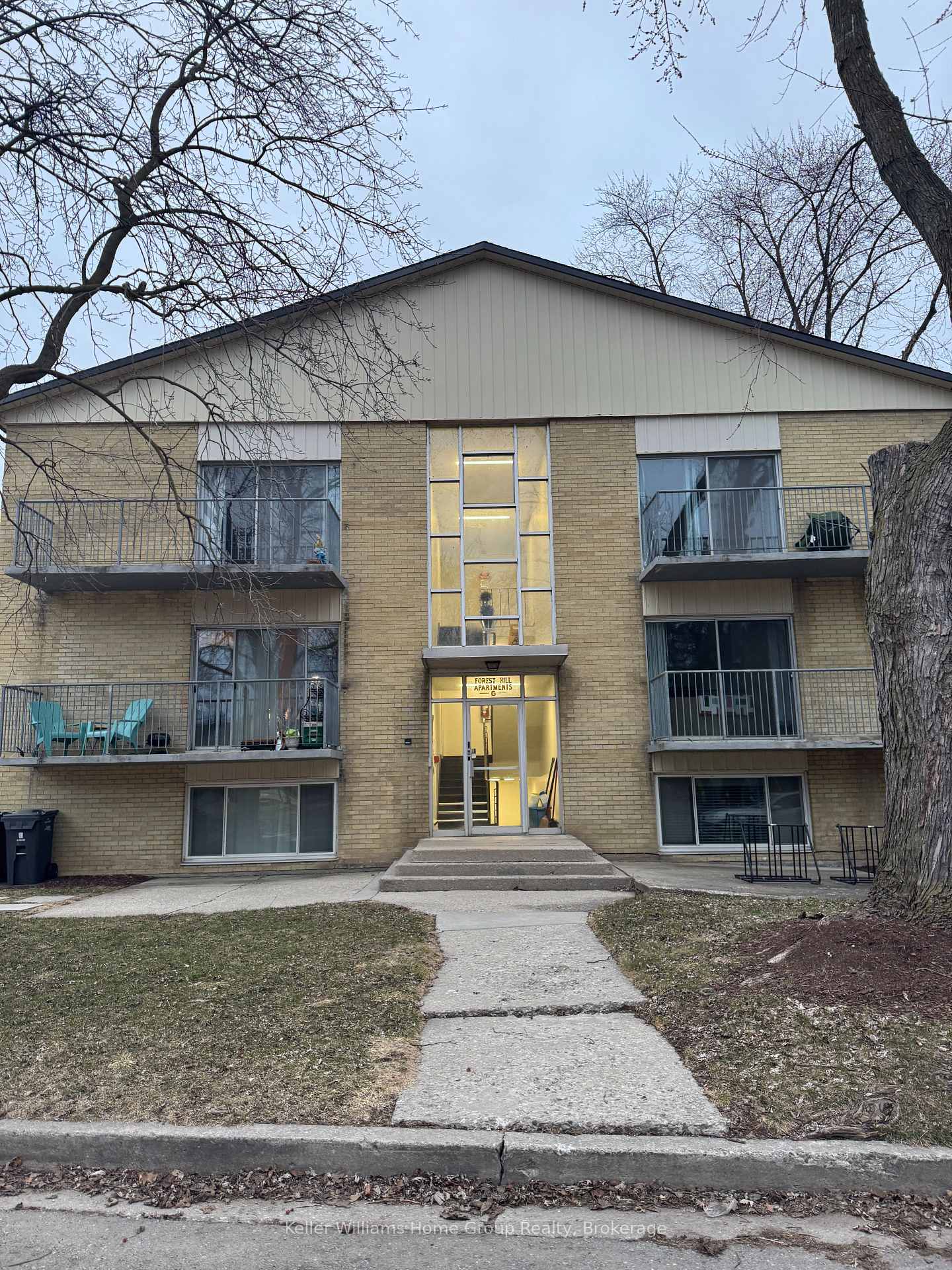Photo 1 of Unit Unit 1, 6 Forest Hill Drive, Guelph, Dovercliffe Park/Old University — HOMEH