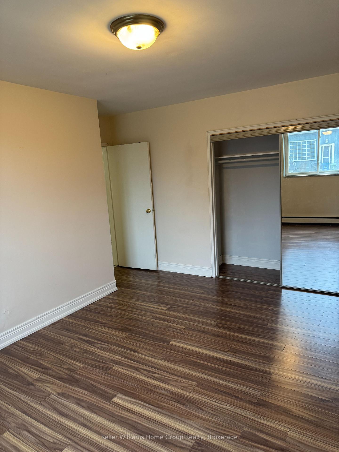Photo 10 of Unit Unit 1, 6 Forest Hill Drive, Guelph, Dovercliffe Park/Old University — HOMEH