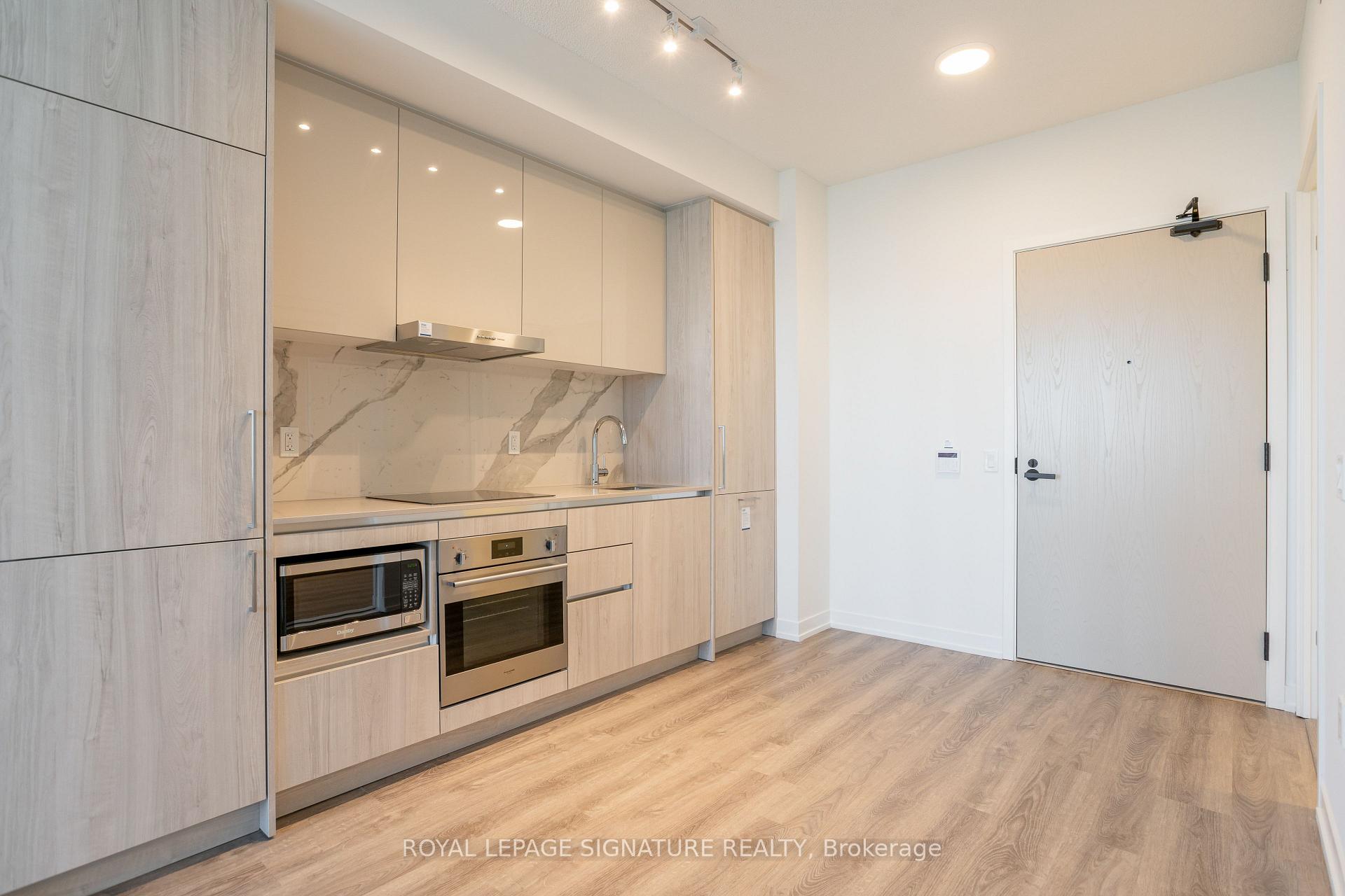 Photo 16 of Unit 4505, 195 Commerce Street, Vaughan, Vaughan Corporate Centre — HOMEH