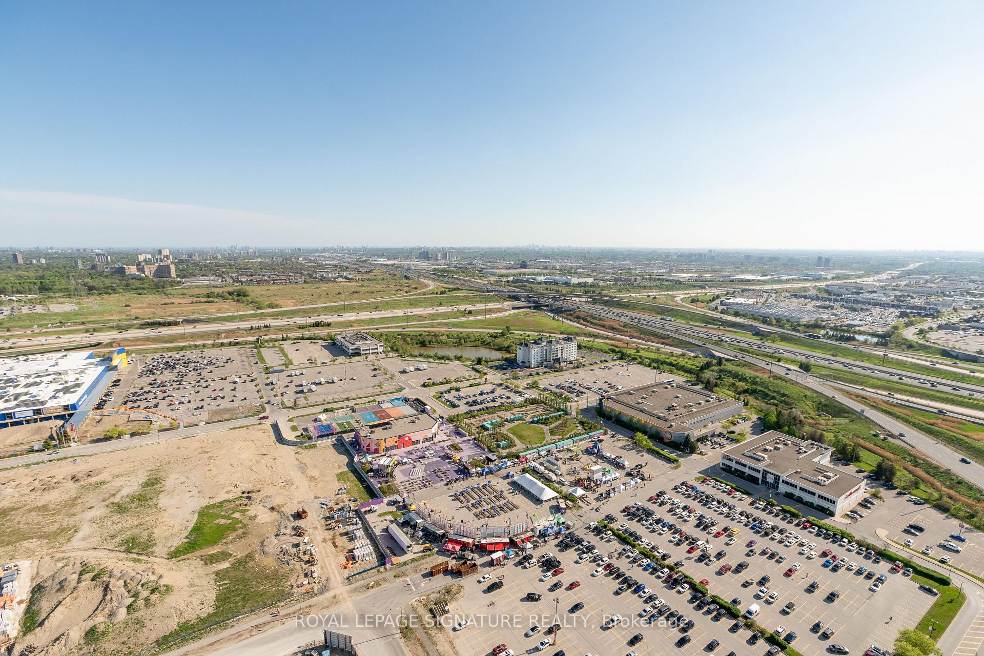 Photo 19 of Unit 4505, 195 Commerce Street, Vaughan, Vaughan Corporate Centre — HOMEH