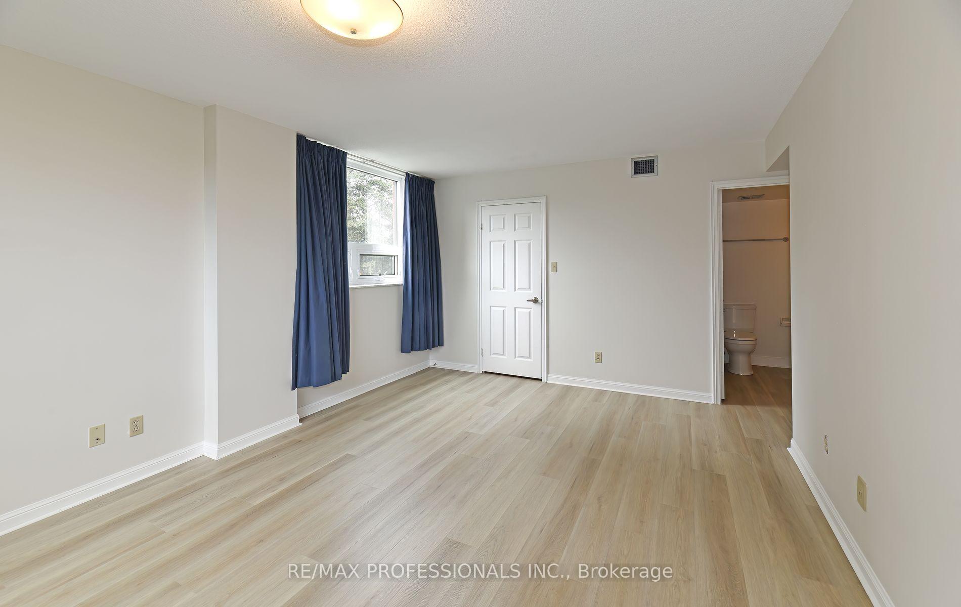 Photo 22 of Unit 206, 95 La Rose Avenue, Etobicoke, Humber Heights — HOMEH