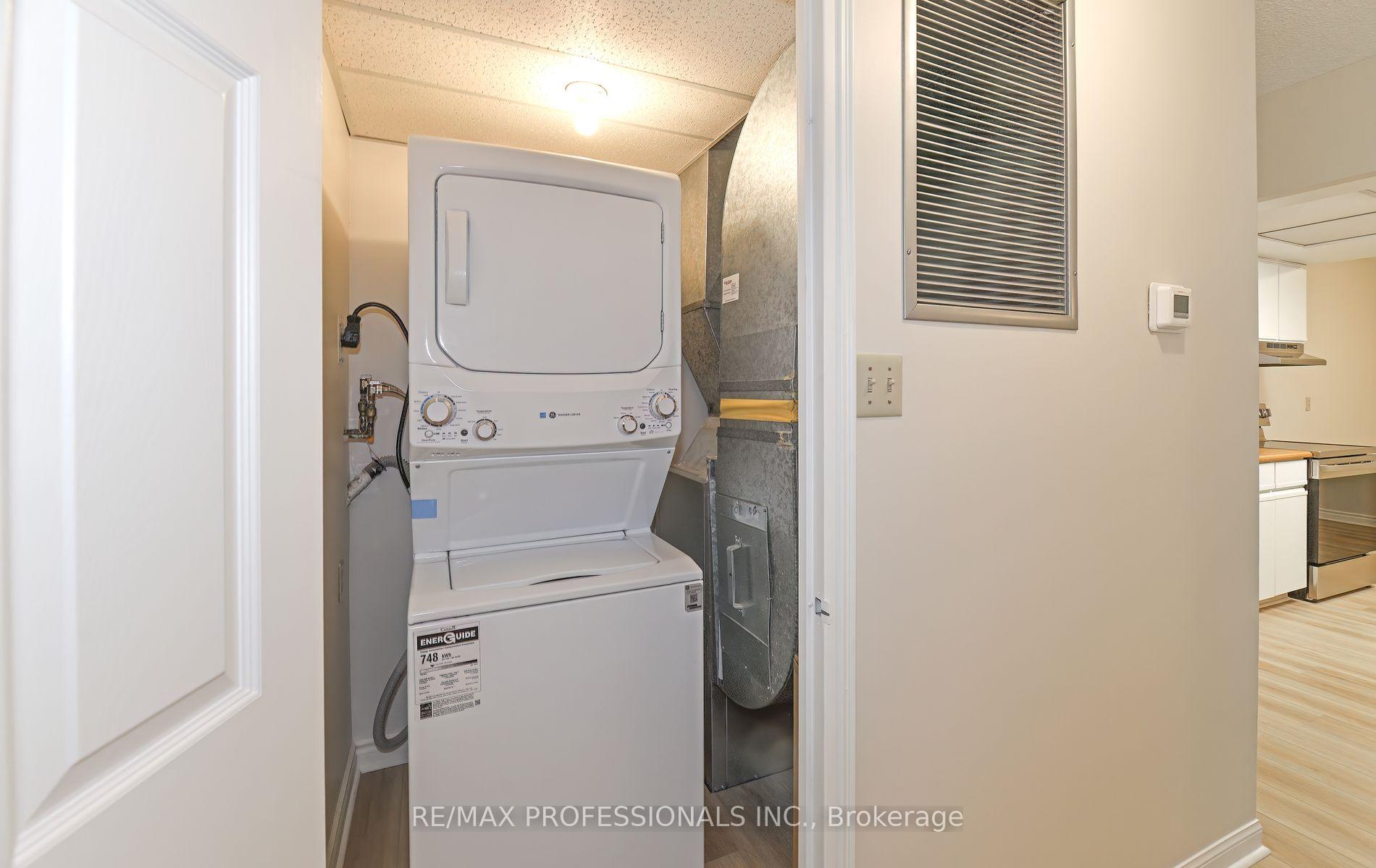 Photo 18 of Unit 206, 95 La Rose Avenue, Etobicoke, Humber Heights — HOMEH