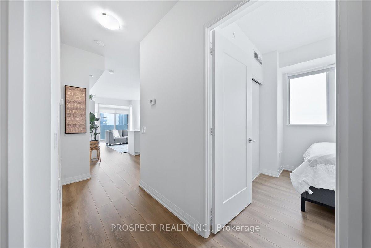 Photo 5 of Unit 505, 9000 Jane Street, Vaughan, Vellore Village — HOMEH