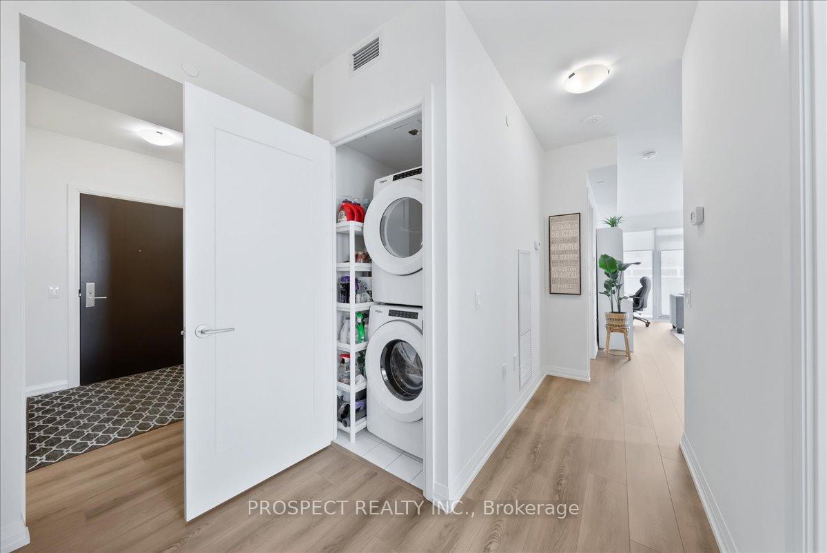 Photo 9 of Unit 505, 9000 Jane Street, Vaughan, Vellore Village — HOMEH