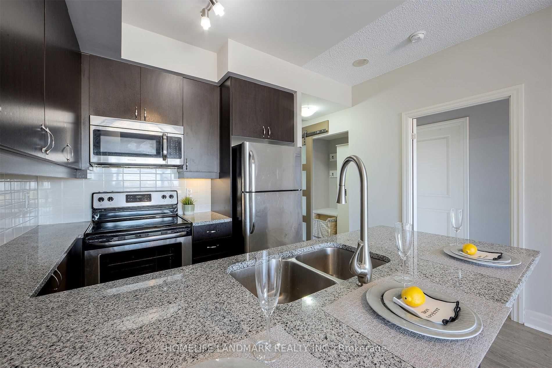 Photo 6 of Unit 313, 8130 Birchmount Road, Markham, Unionville — HOMEH