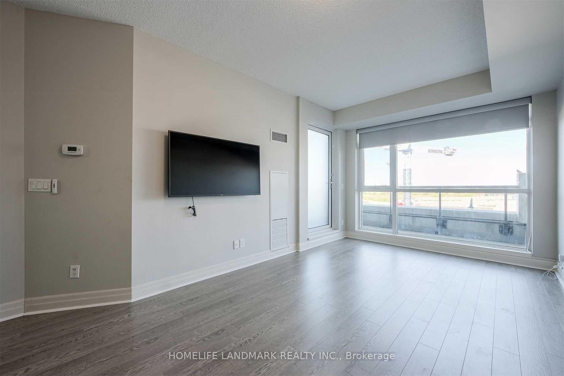 Photo 4 of Unit 313, 8130 Birchmount Road, Markham, Unionville — HOMEH