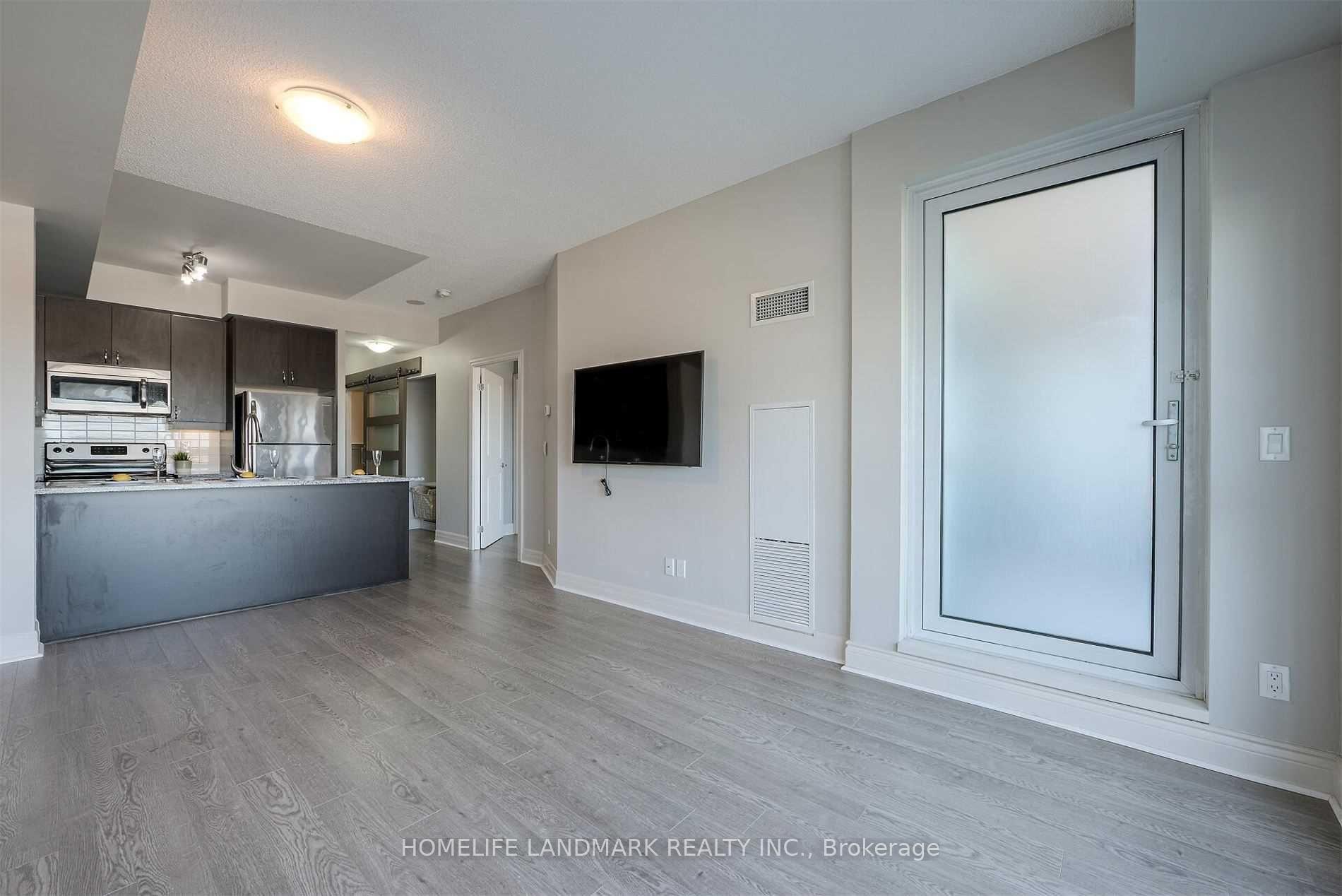 Photo 8 of Unit 313, 8130 Birchmount Road, Markham, Unionville — HOMEH