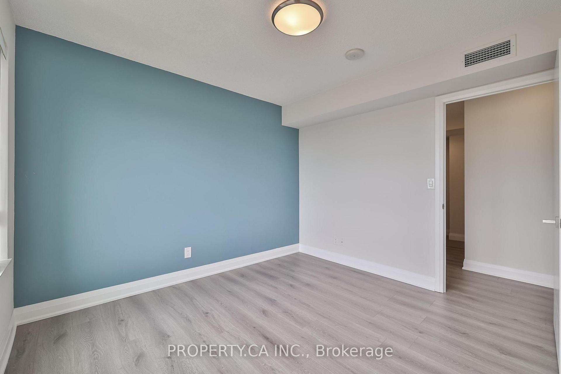 Photo 13 of Unit 1910, 18 Uptown Drive, Markham, Unionville — HOMEH