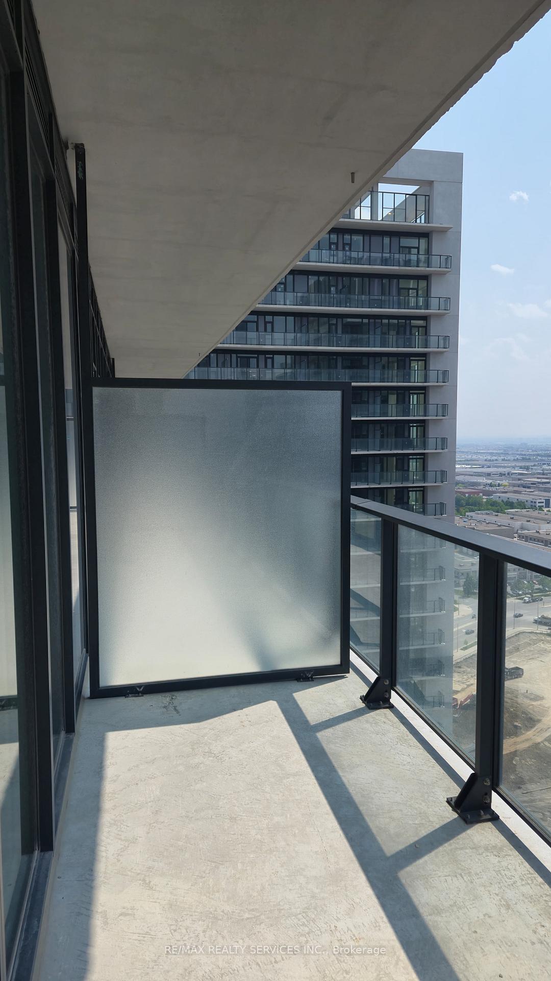Photo 32 of Unit 2401, 8960 Jane Street, Vaughan, Concord — HOMEH