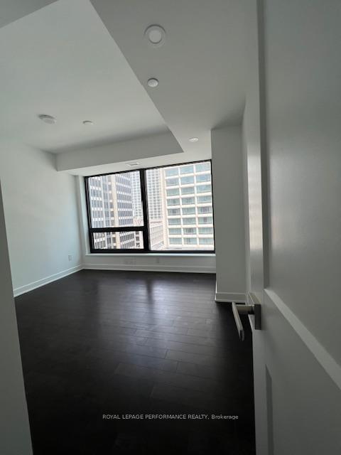 Photo 13 of Unit 707, 340 Queen Street, Ottawa, Ottawa Centre — HOMEH