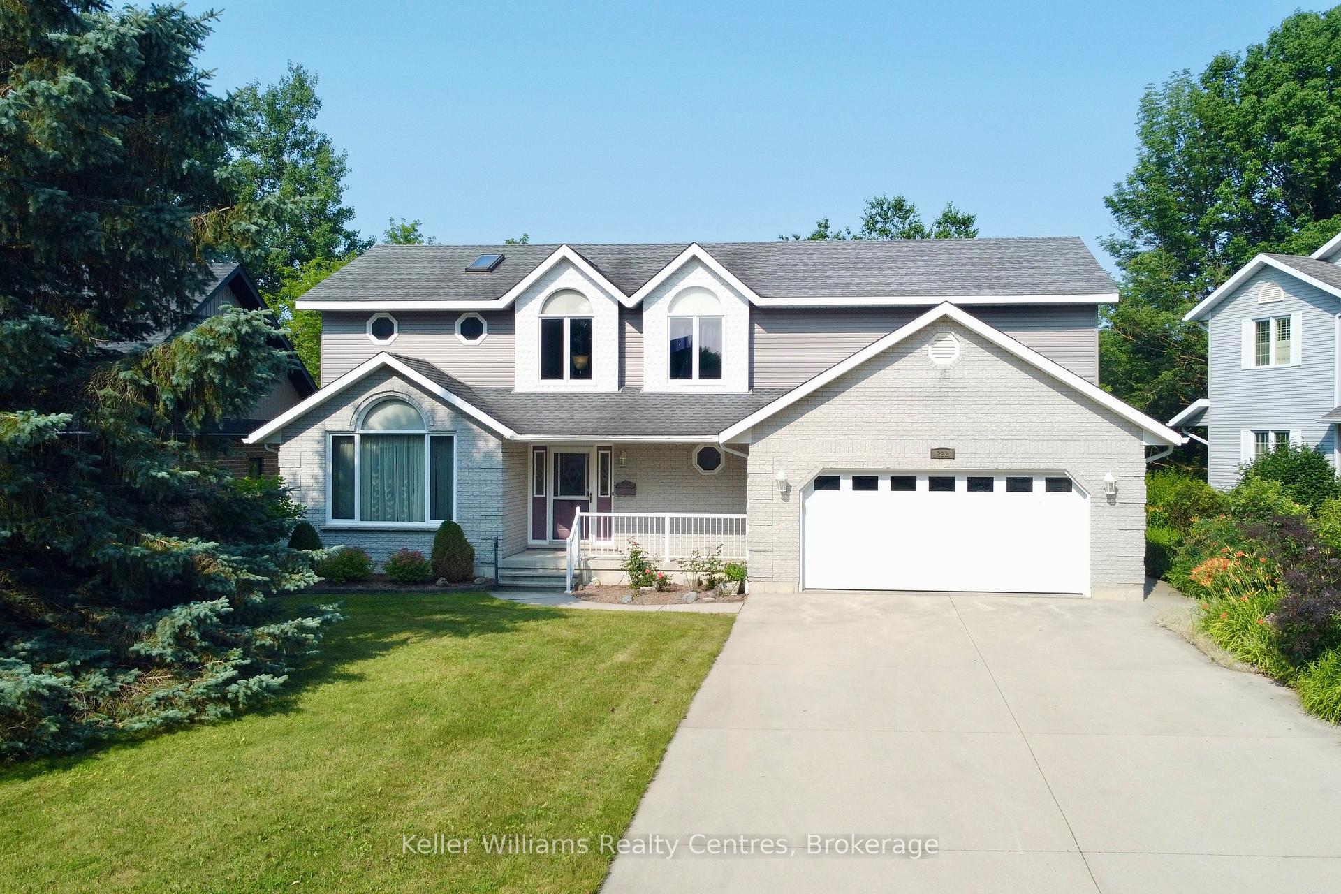 Front of 222 2nd Avenue