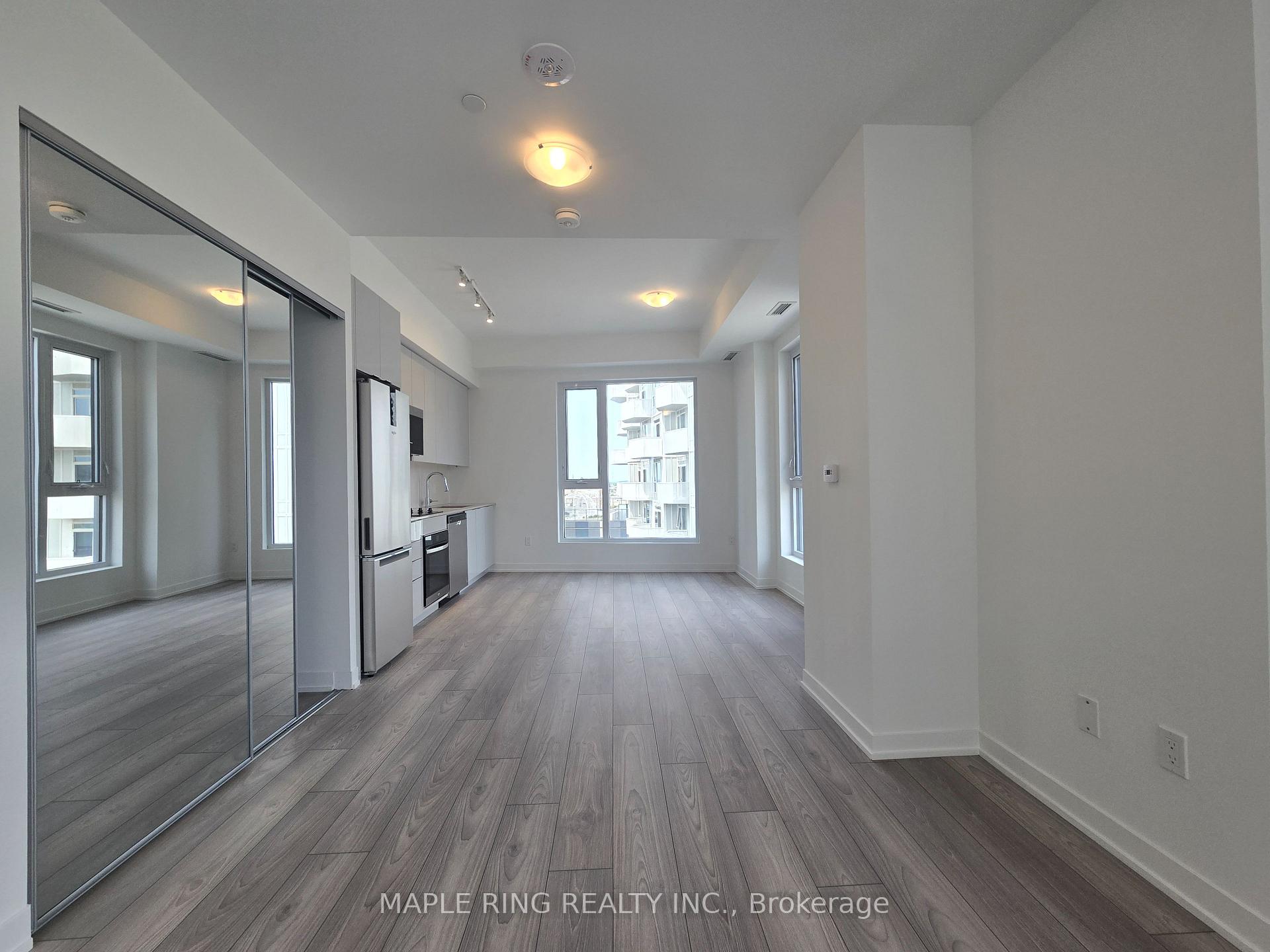 Photo 1 of Unit 606, 474 Caldari Road, Vaughan, Concord — HOMEH