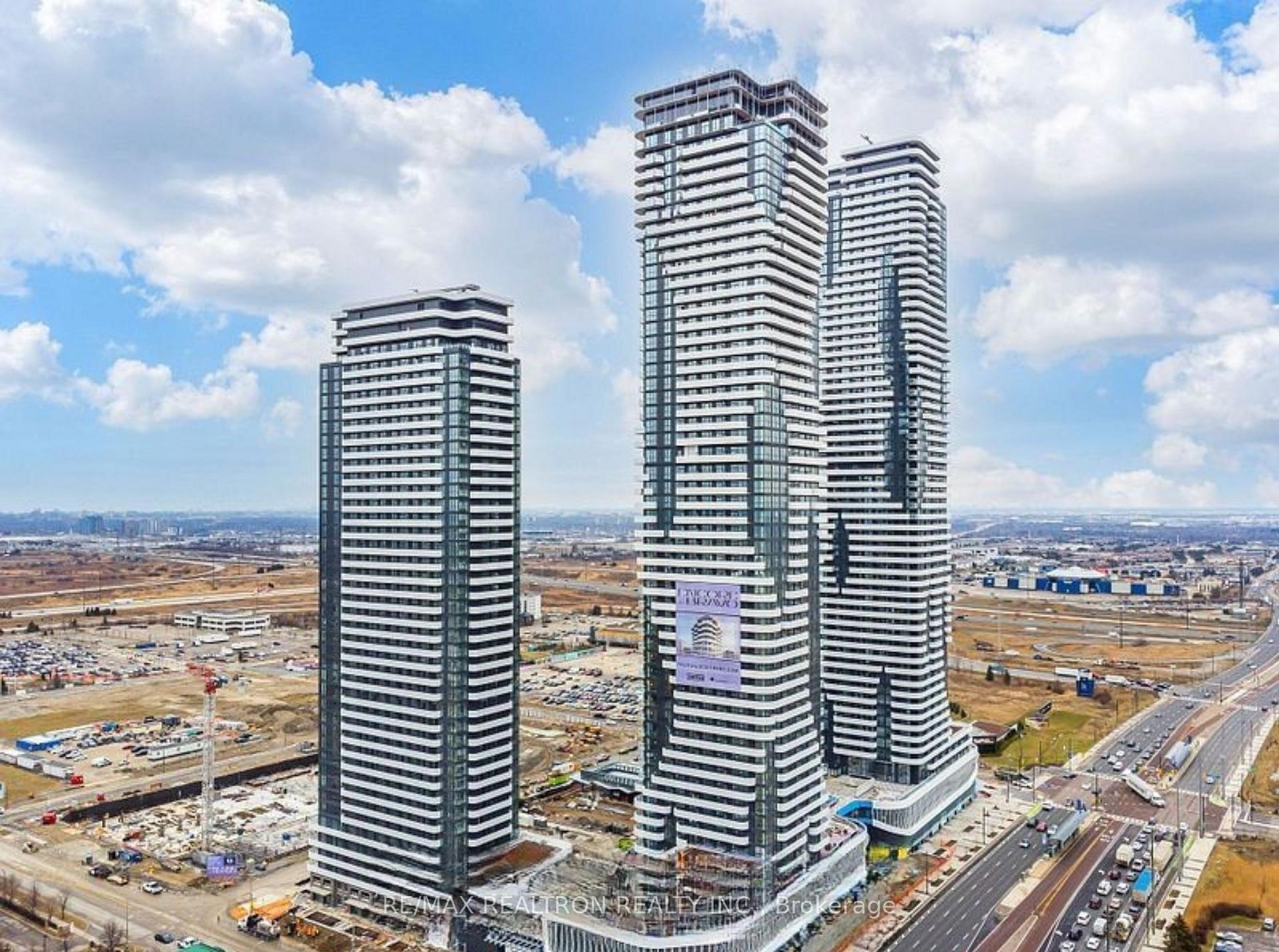 Photo 1 of Unit 4208, 225 Commerce Street, Vaughan, Vaughan Corporate Centre — HOMEH