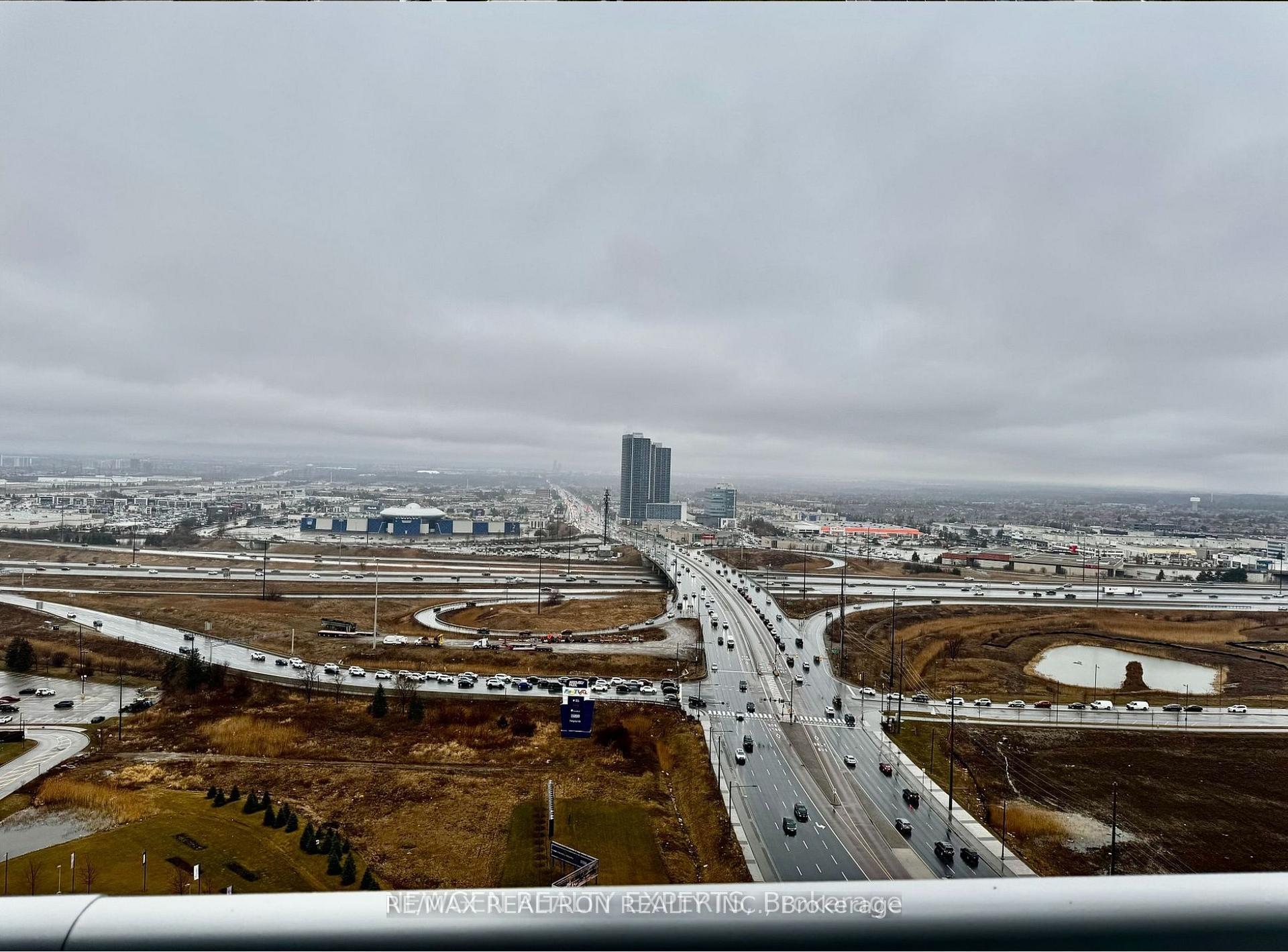 Photo 19 of Unit 4208, 225 Commerce Street, Vaughan, Vaughan Corporate Centre — HOMEH
