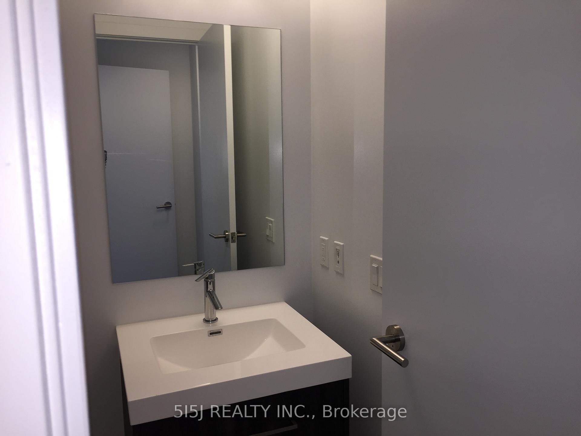 Photo 4 of Unit 2602, 403 Church Street, Toronto, Church-Yonge Corridor — HOMEH