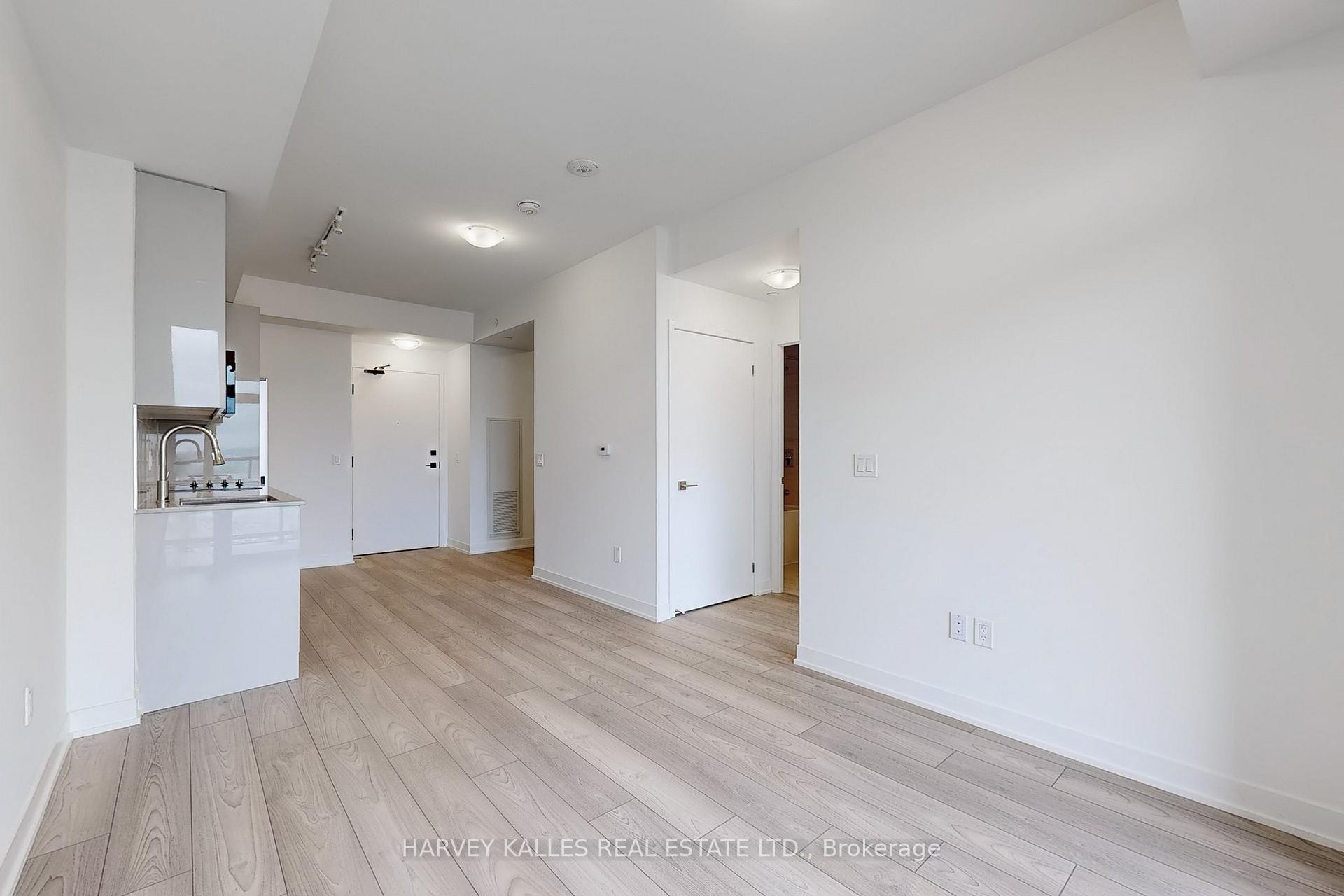 Photo 12 of Unit 1927, 498 Caldari Road, Vaughan, Concord — HOMEH