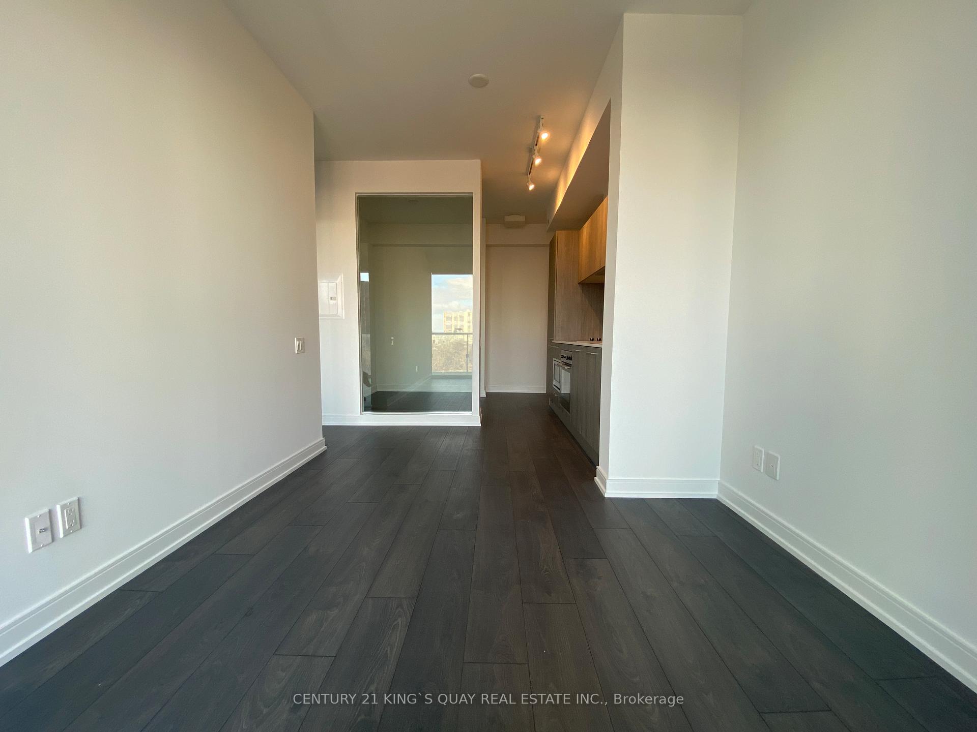 Photo 3 of Unit 804, 3 Gloucester Street, Toronto, Church-Yonge Corridor — HOMEH