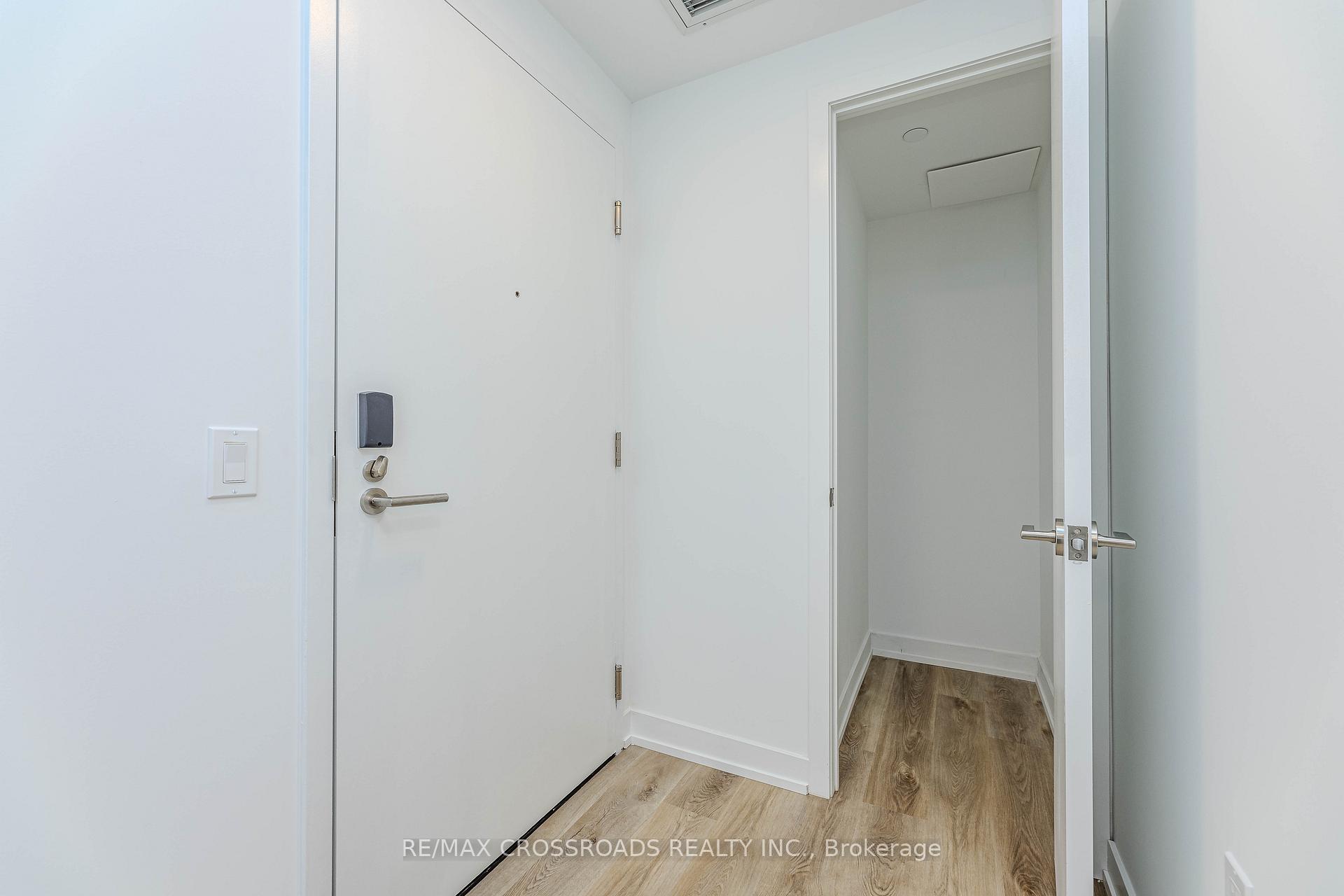 Photo 2 of Unit 304, 6 Chartwell Road, Etobicoke, Stonegate-Queensway — HOMEH