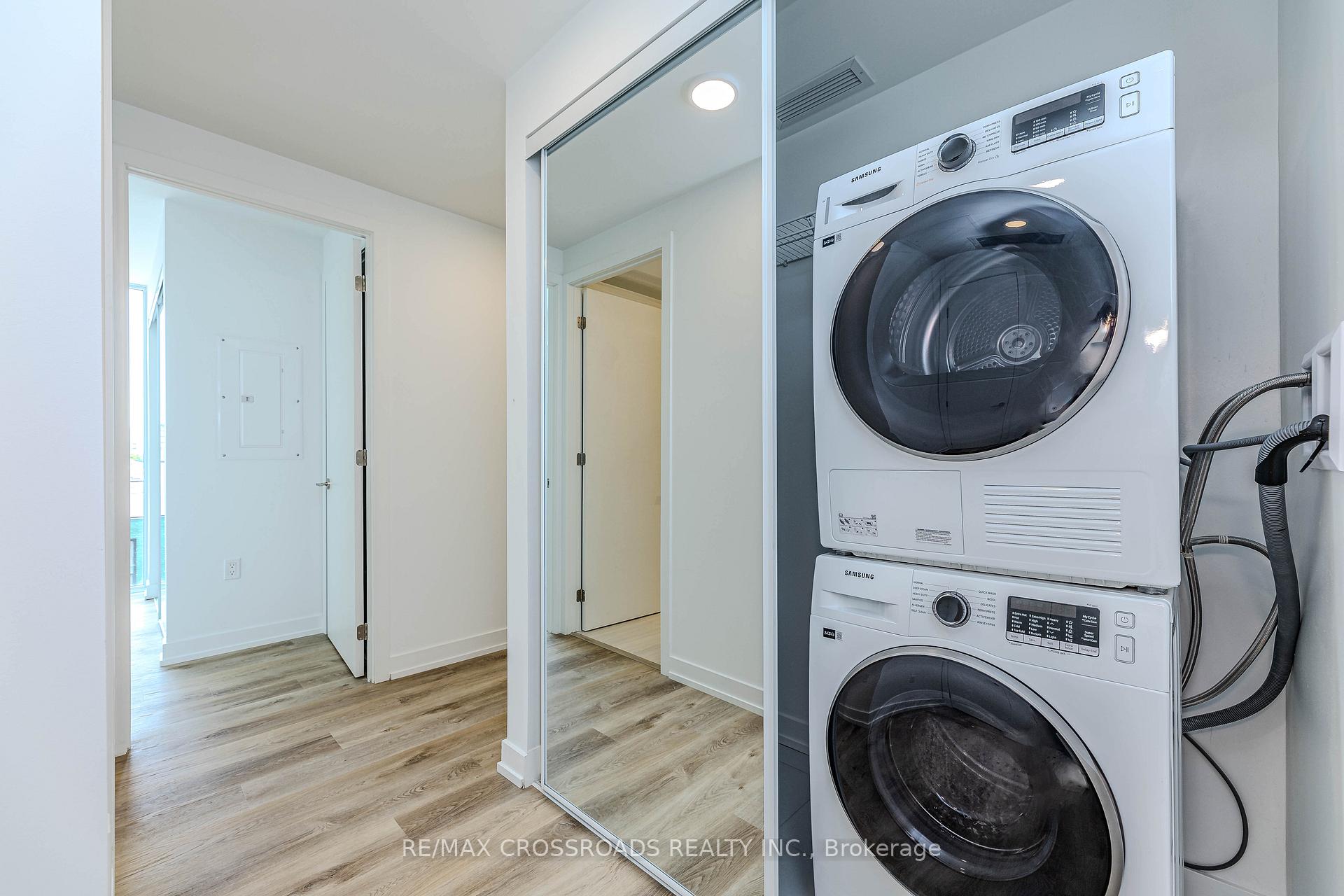 Photo 23 of Unit 304, 6 Chartwell Road, Etobicoke, Stonegate-Queensway — HOMEH
