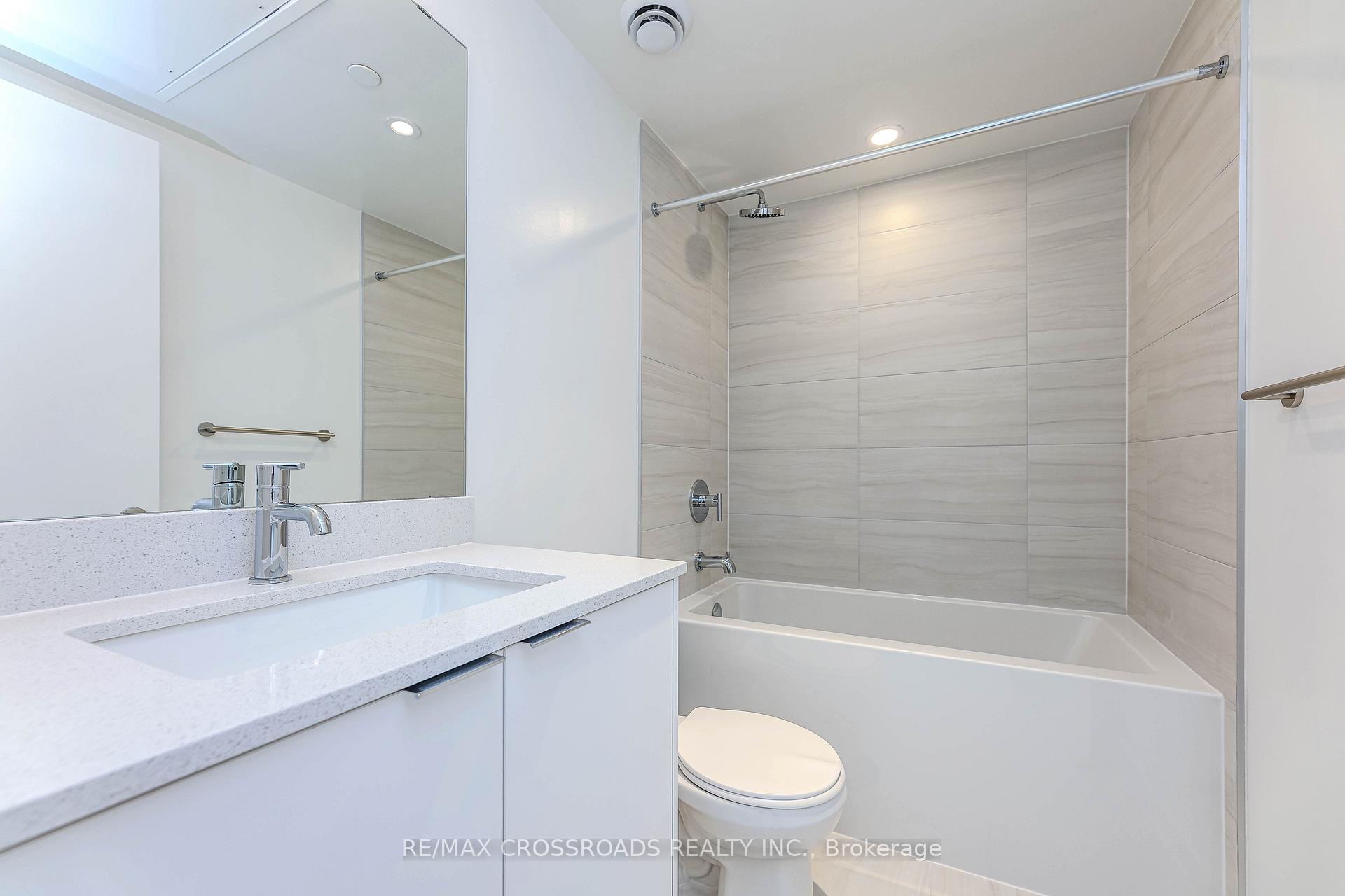 Photo 7 of Unit 304, 6 Chartwell Road, Etobicoke, Stonegate-Queensway — HOMEH