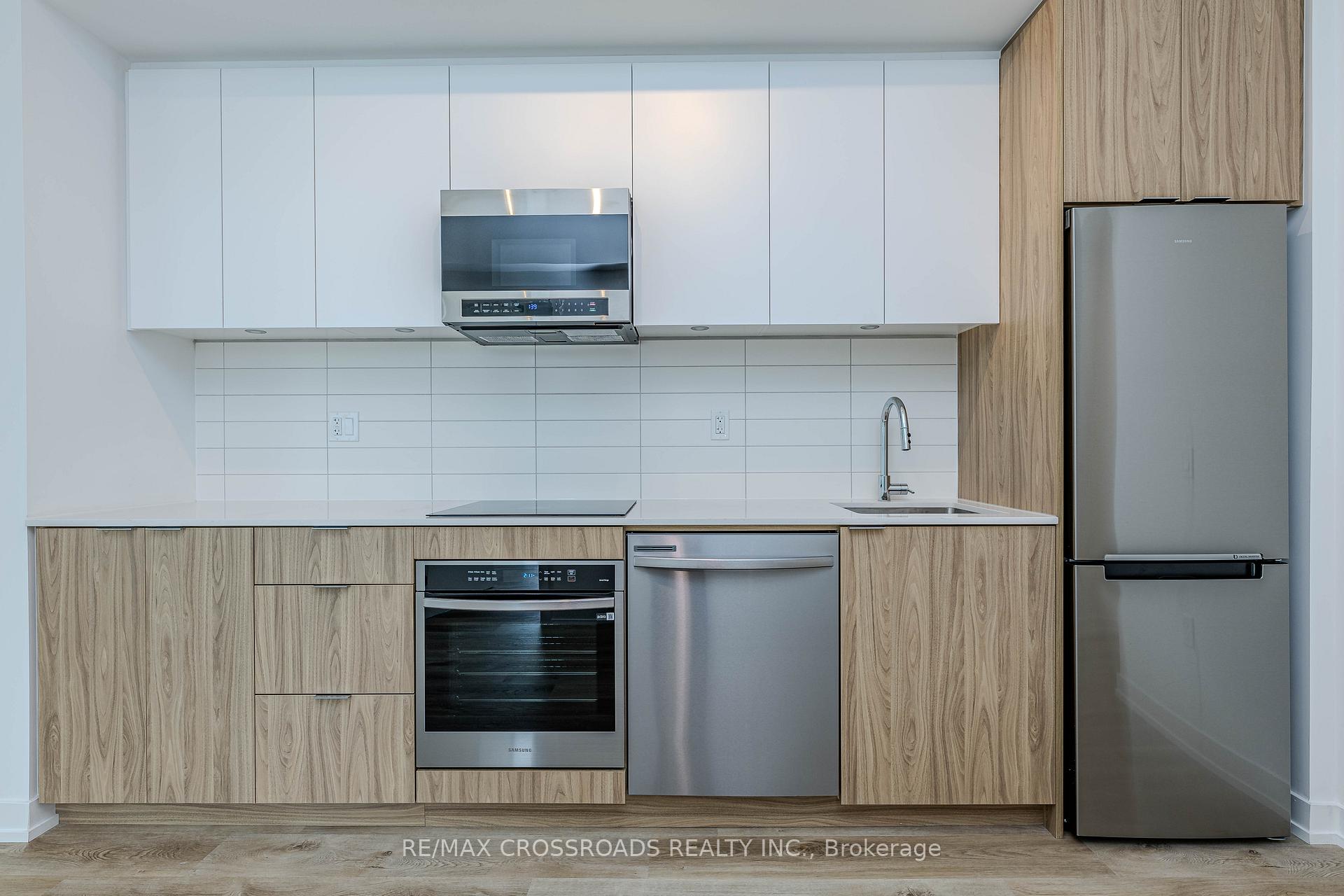Photo 26 of Unit 304, 6 Chartwell Road, Etobicoke, Stonegate-Queensway — HOMEH