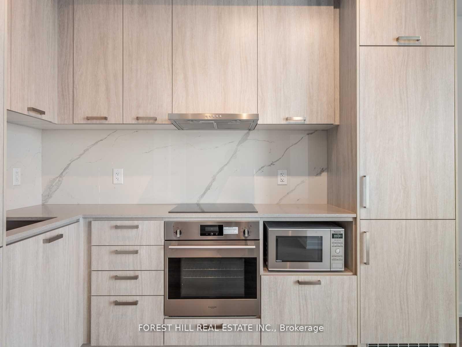 Photo 21 of Unit 903, 38 Honeycrisp Crescent, Vaughan, Concord — HOMEH